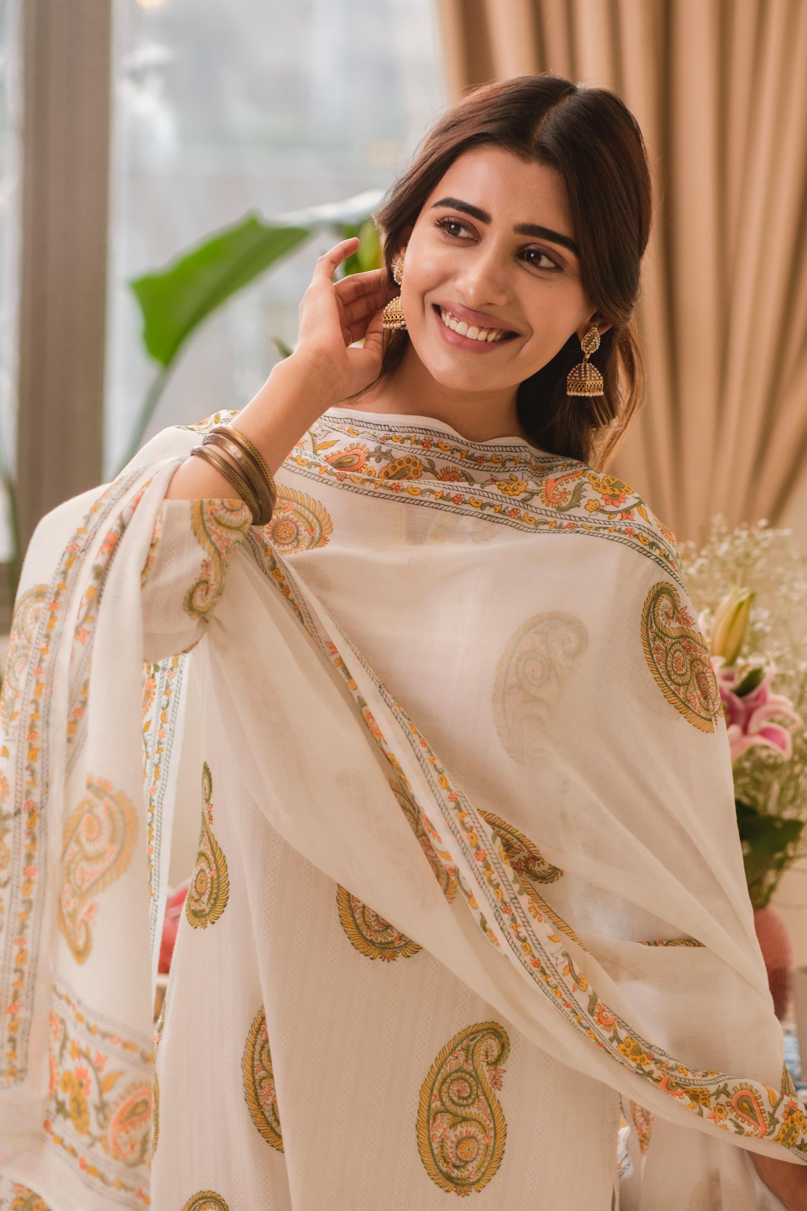 White Paisley Handblock Cotton Suit Set | HER-535