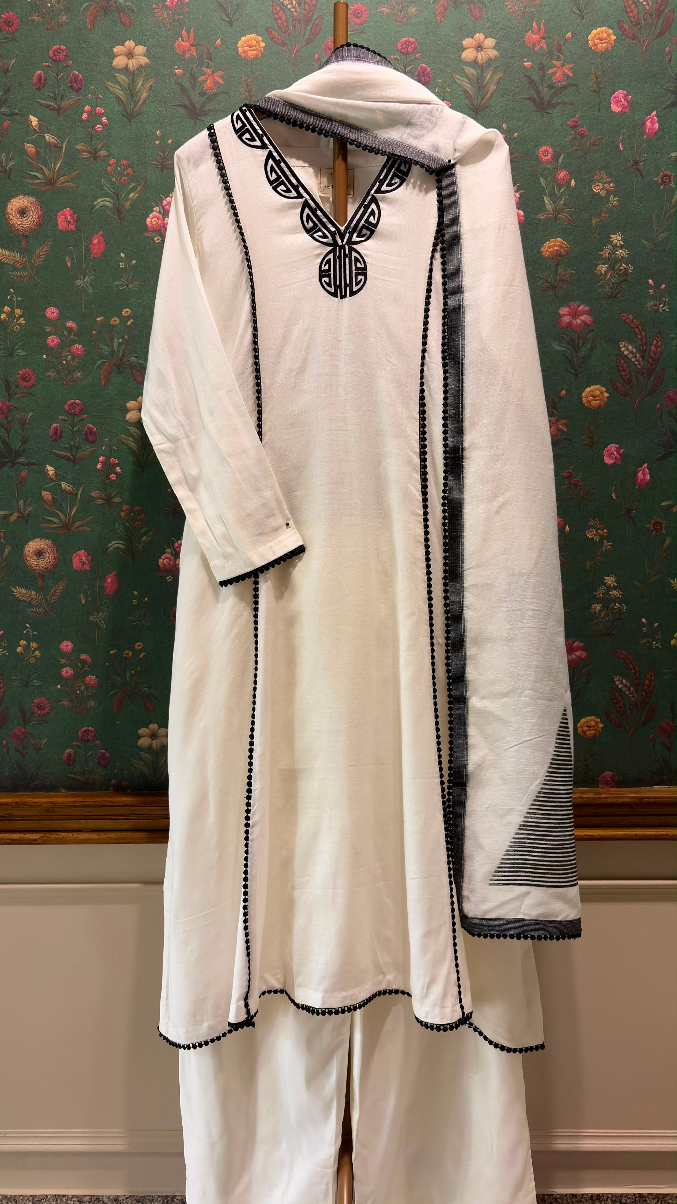 Ivory & Black Pure Linen A-line Suit Set | HER-823