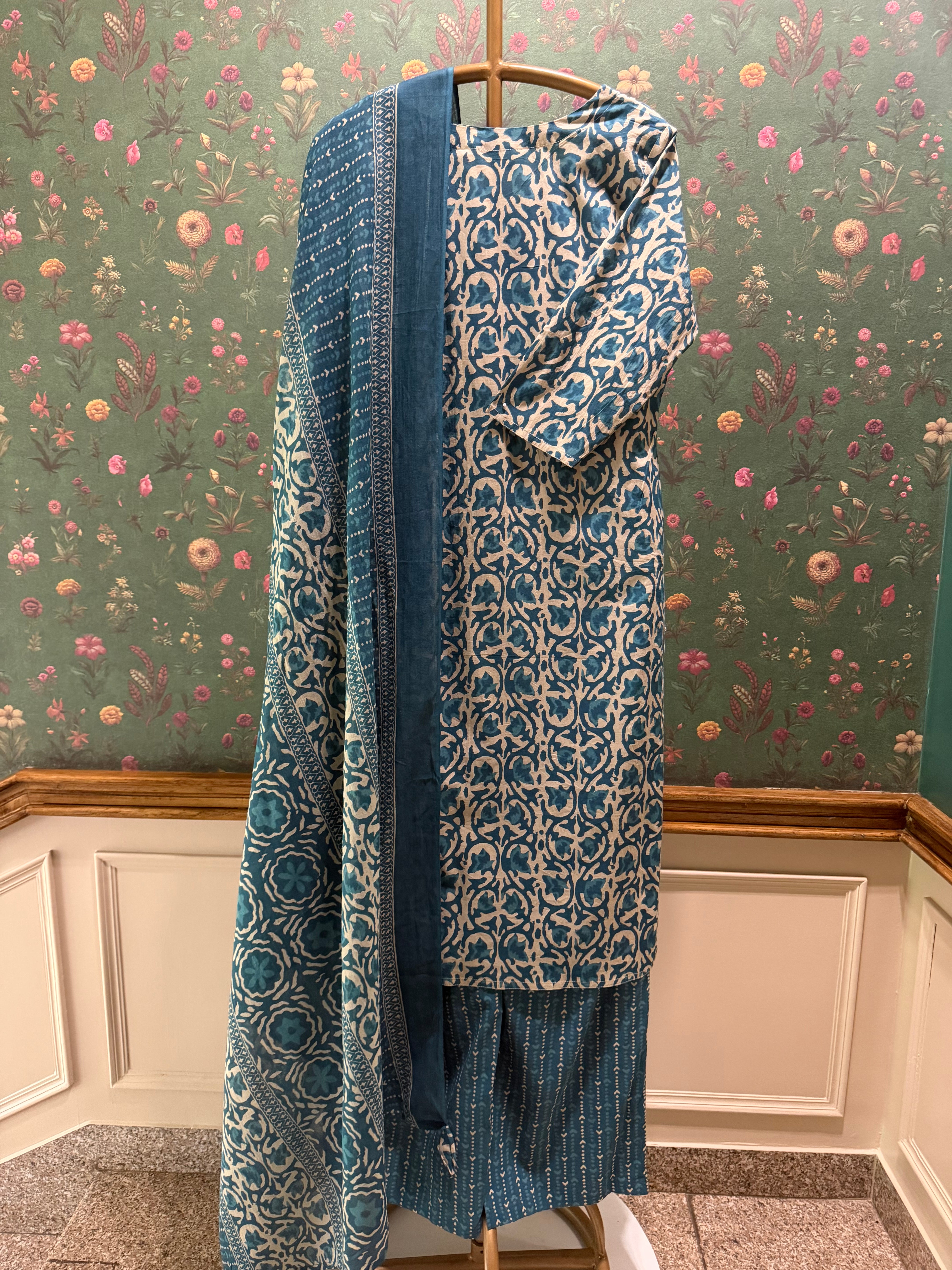 Blue Printed Cotton Suit Set | HER-732