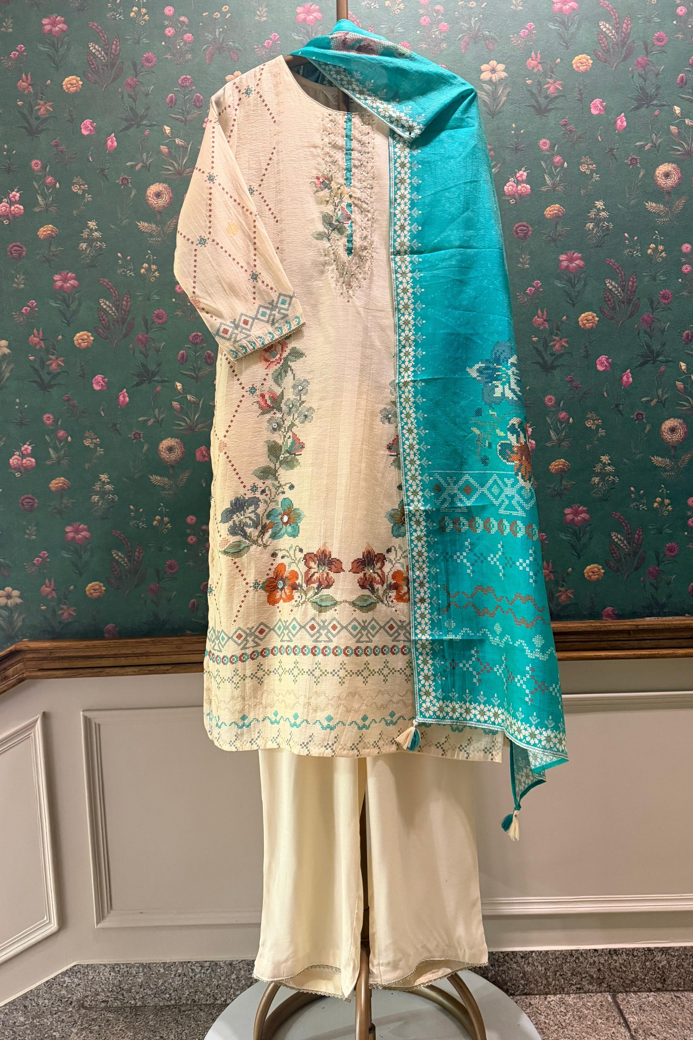 Gulrang Noor Green Chanderi Suit Set | HER-654