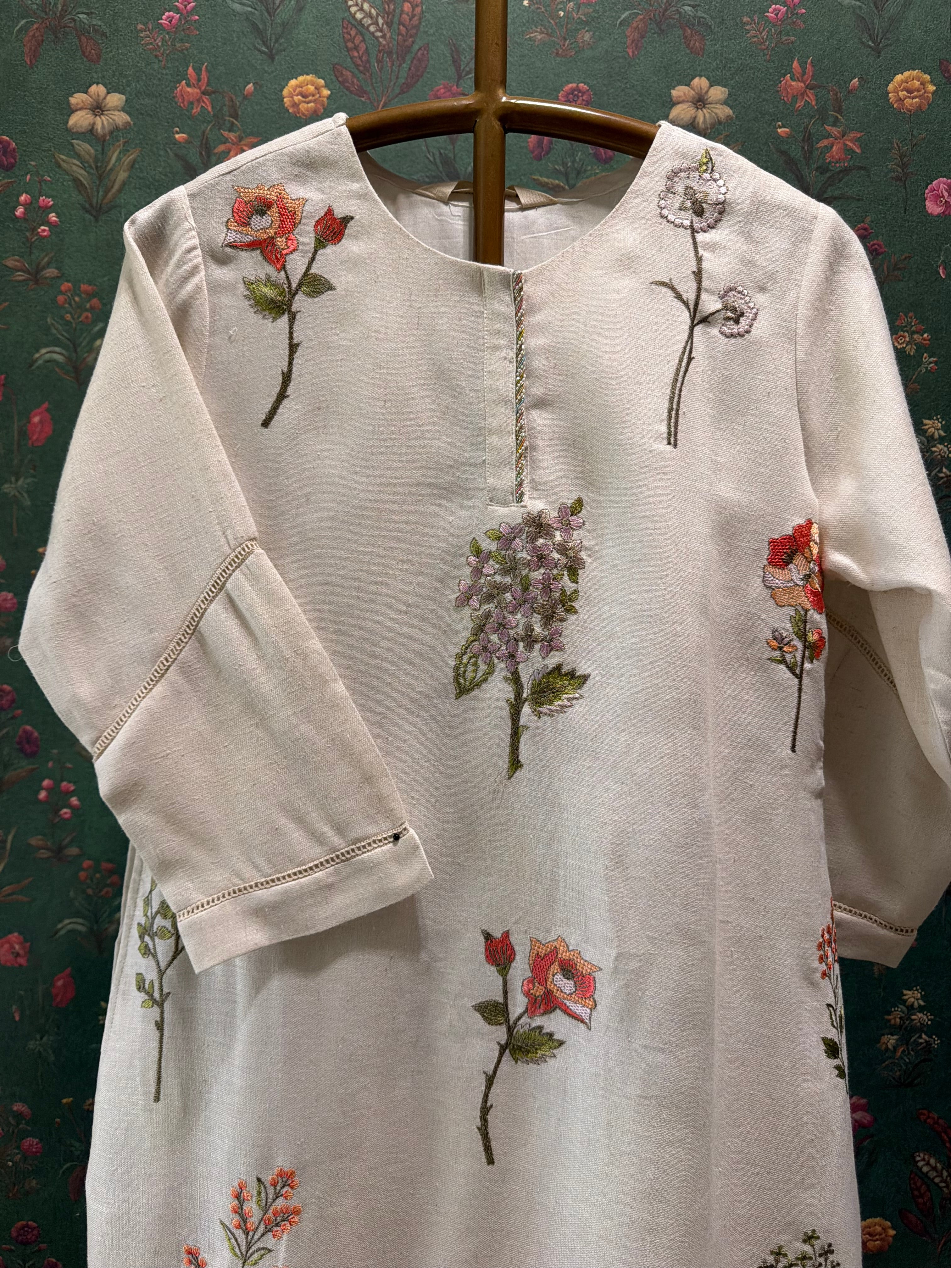 Ivory Botanical Embroidered A-Line Kurta Set | HER-630