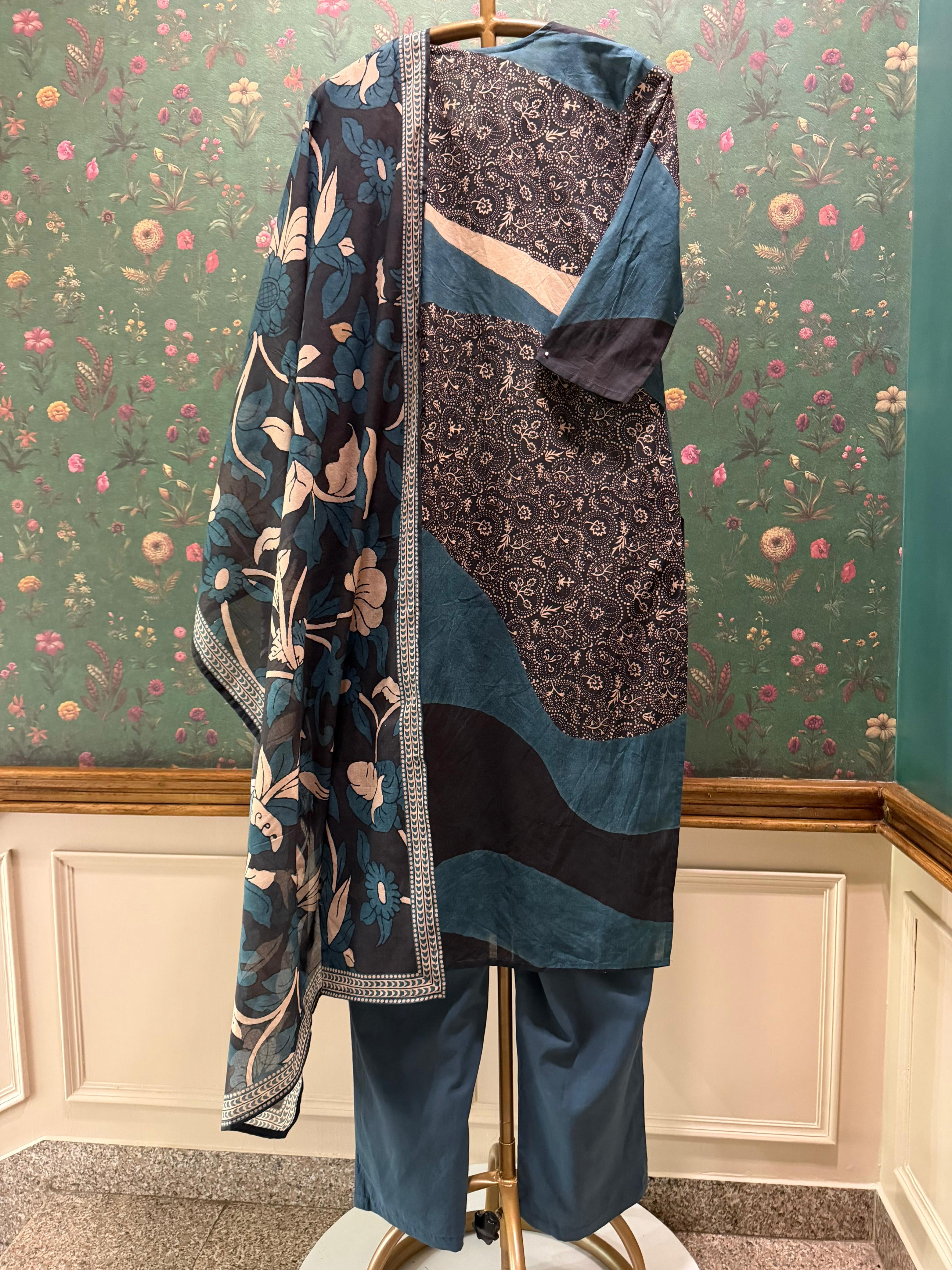 Blue Printed Cotton Suit Set | HER-700