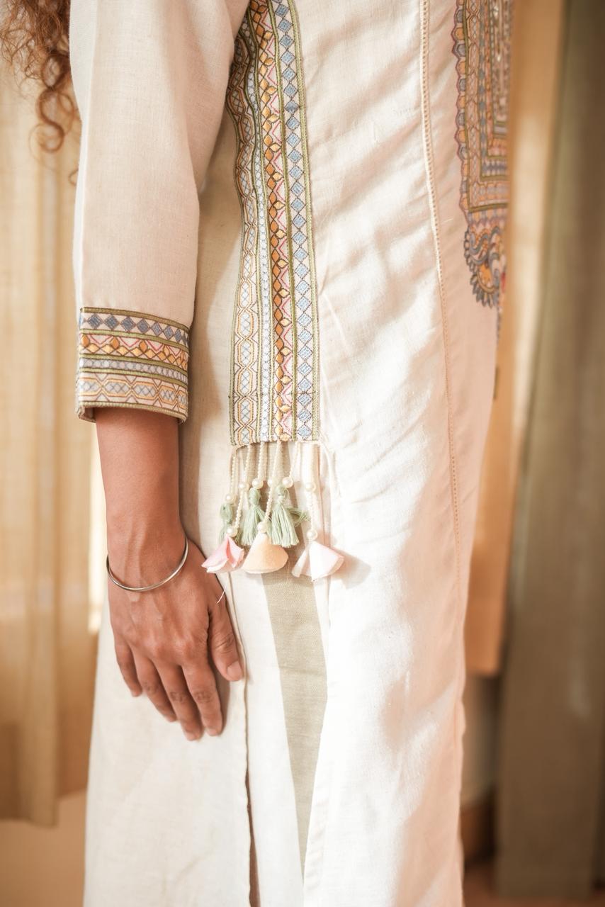 Ivory Meadow Embroidered Co-ord Set x Srishti Bhasin | HER-629
