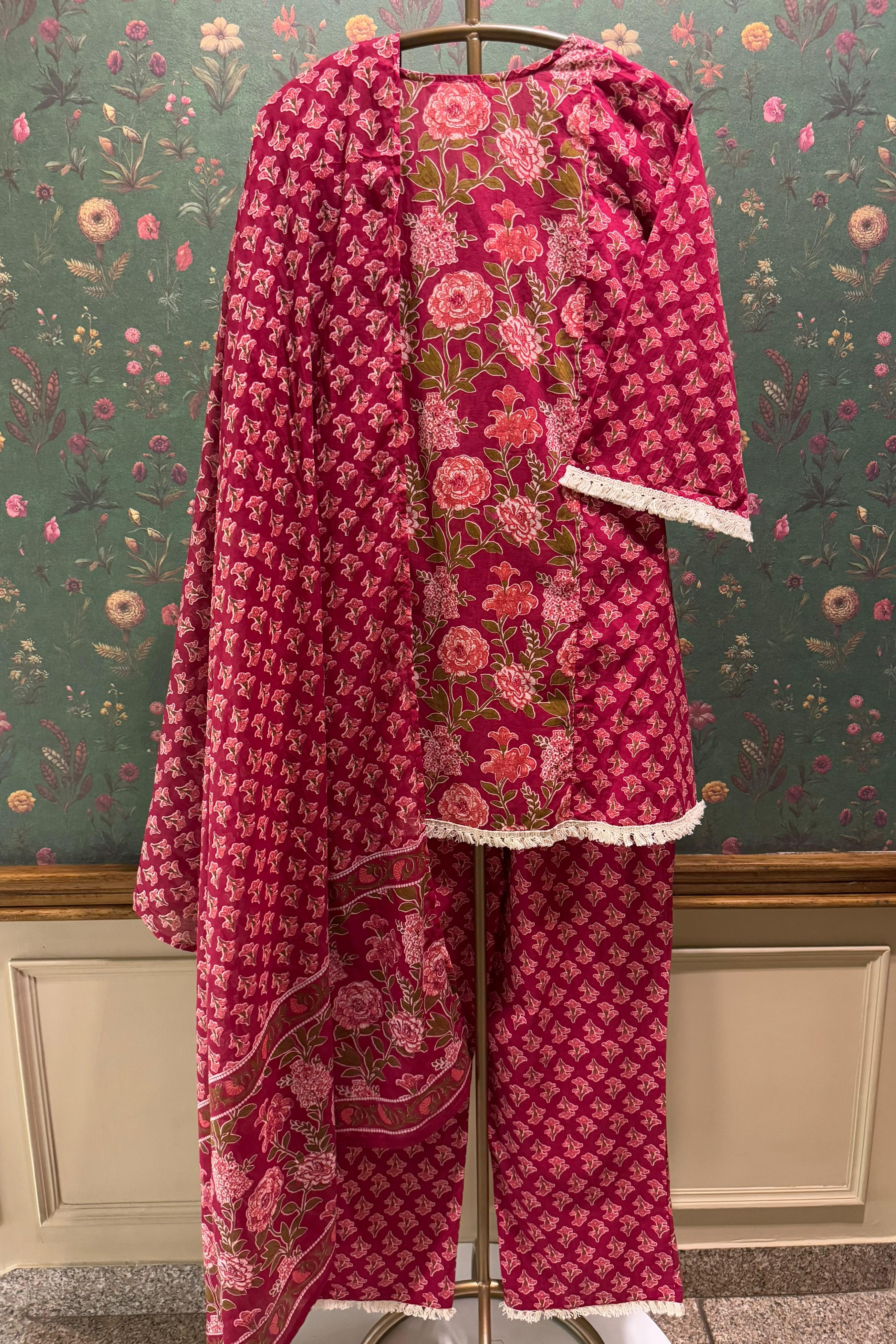 Raatrani Bloom Cotton Suit Set | HER-538