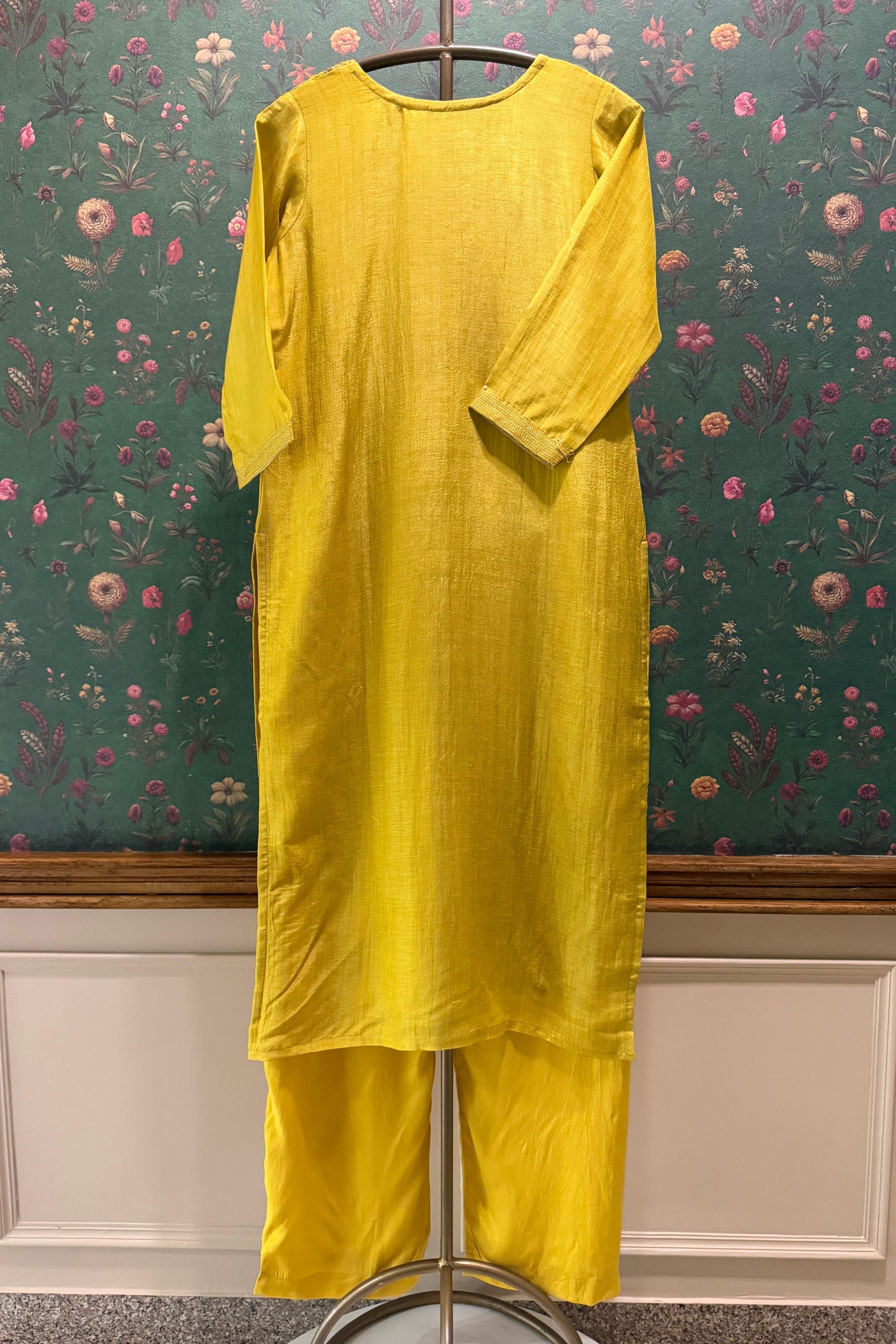 Veda Weaved Suit Set | HER-649