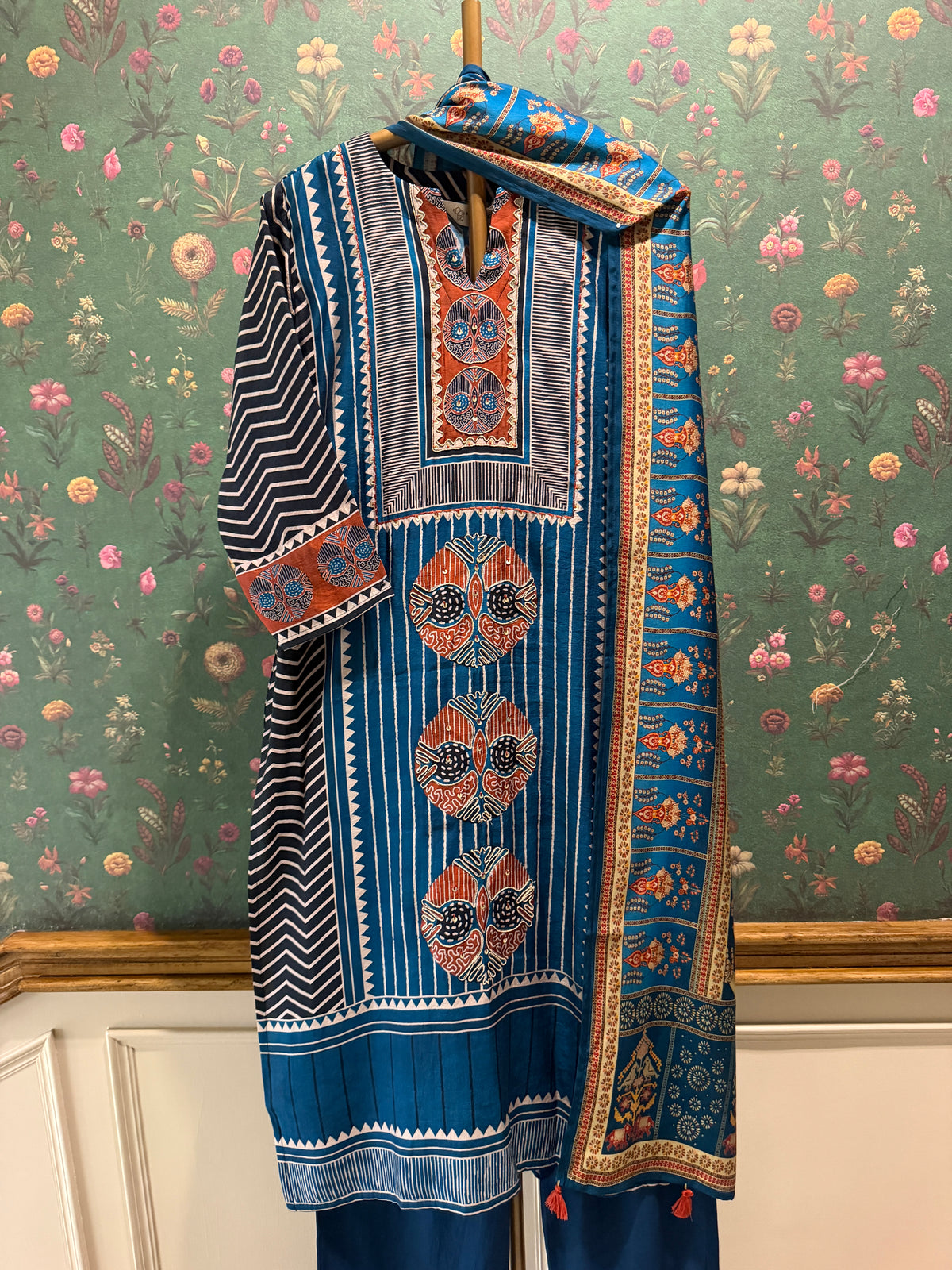 Indigo Motif Printed Muslin Suit Set