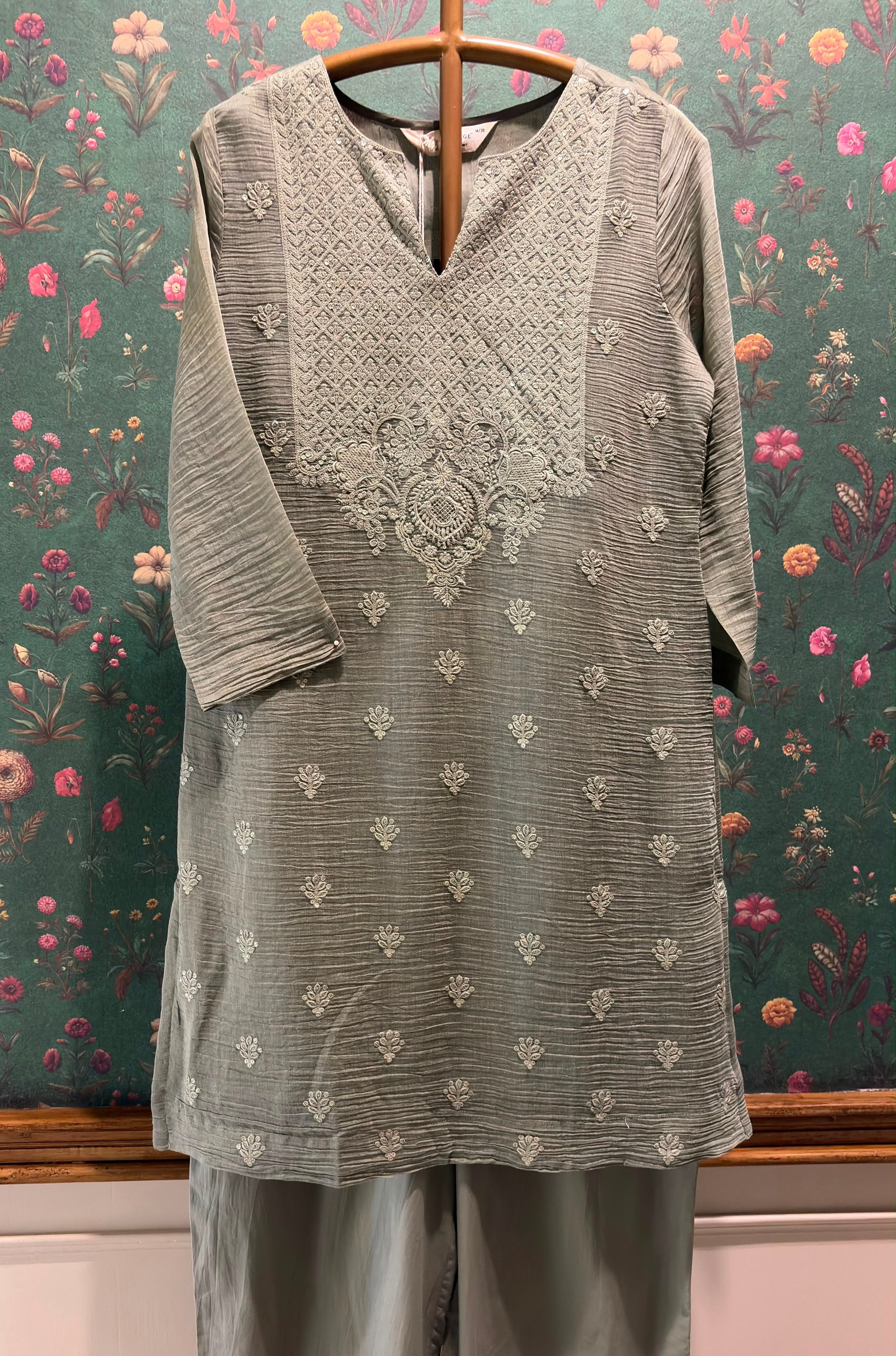 Olive Mul-Chanderi Kurta Set