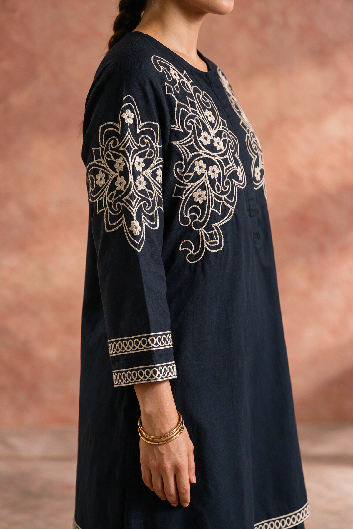 Black Floral Embroidered Kurta Set