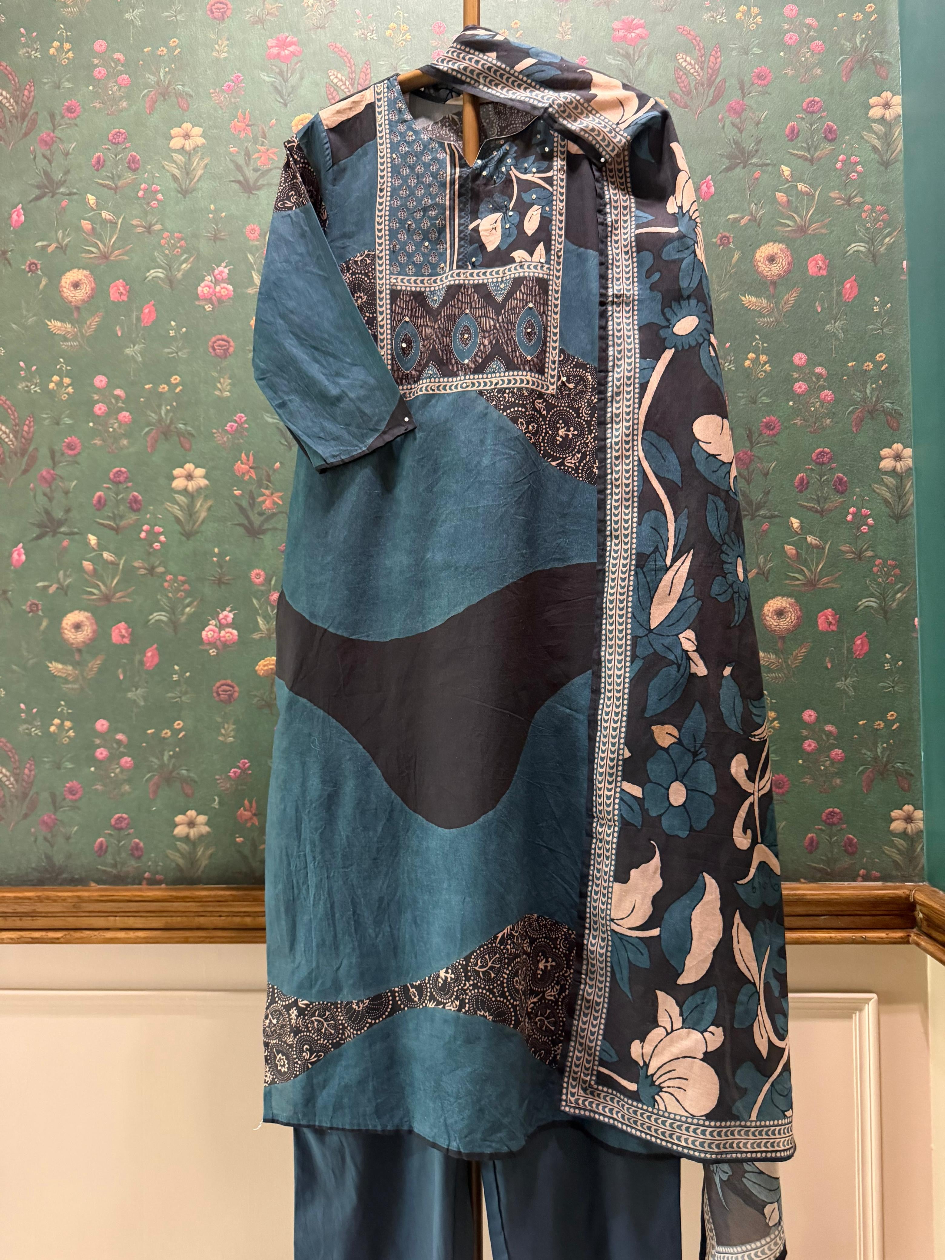 Blue Printed Cotton Suit Set | HER-700
