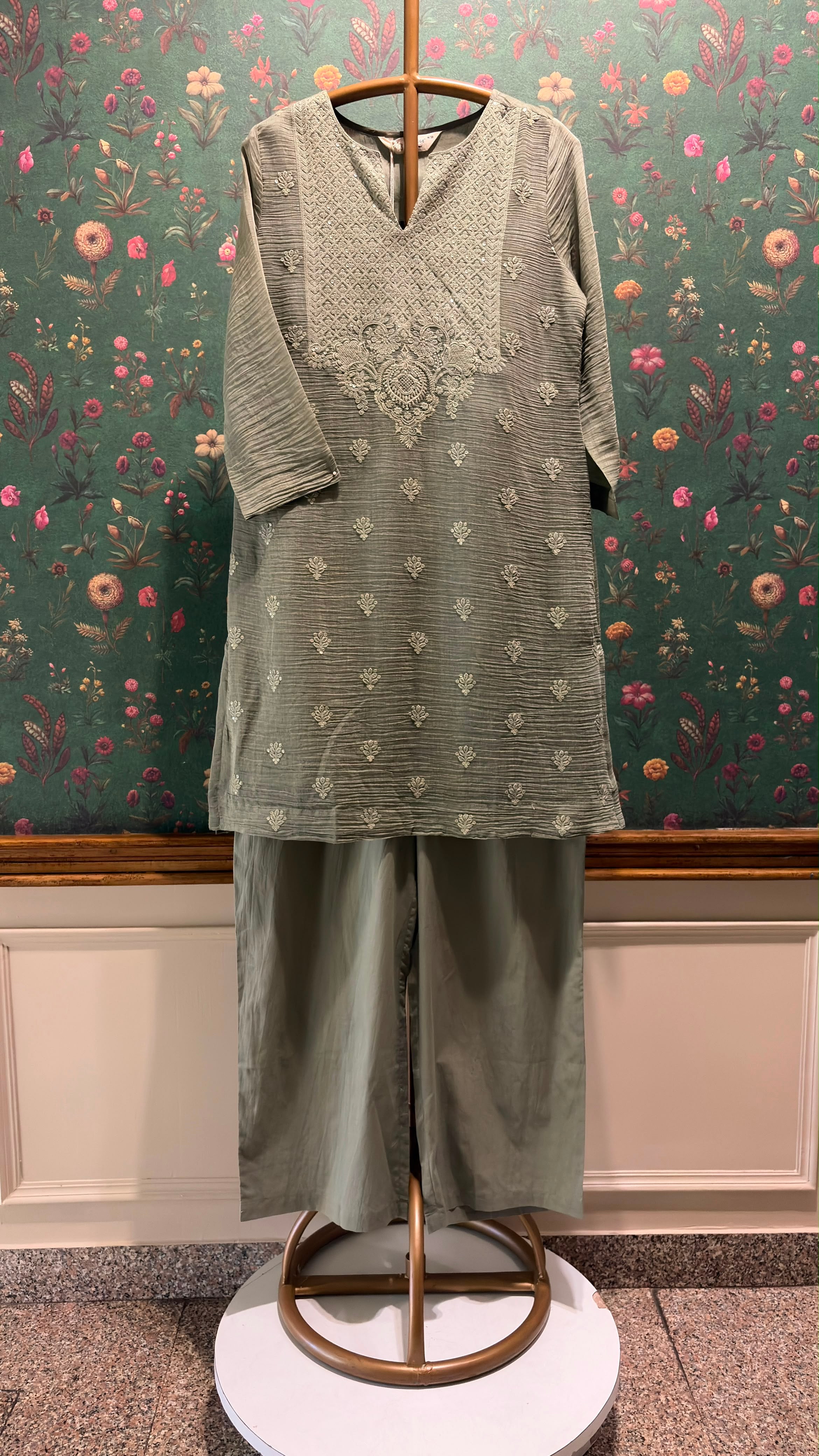Olive Mul-Chanderi Kurta Set