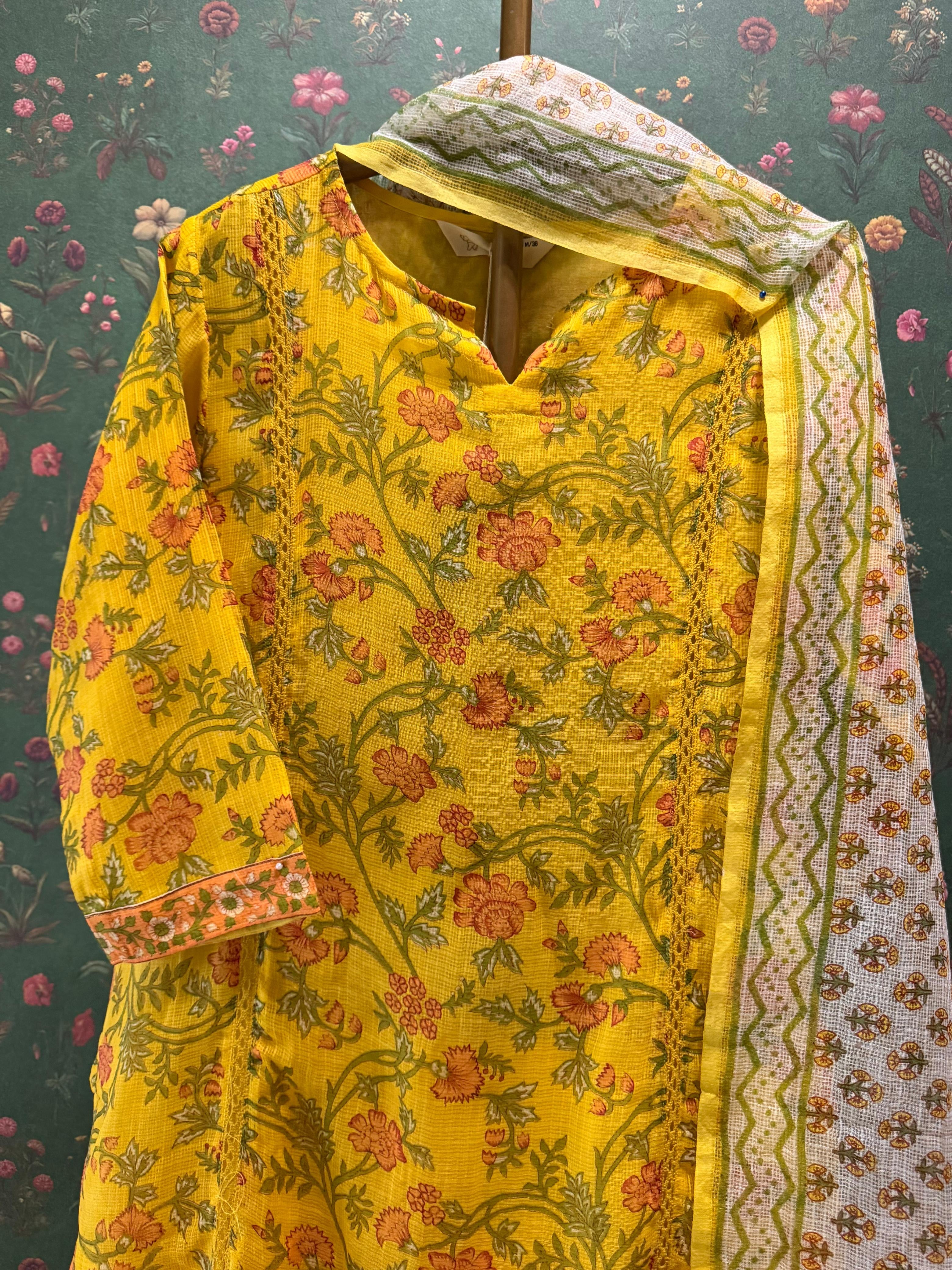 Yellow Floral Printed Kota Doria Suit Set,with Kota Doria Dupatta x Gurdeep | HER-756