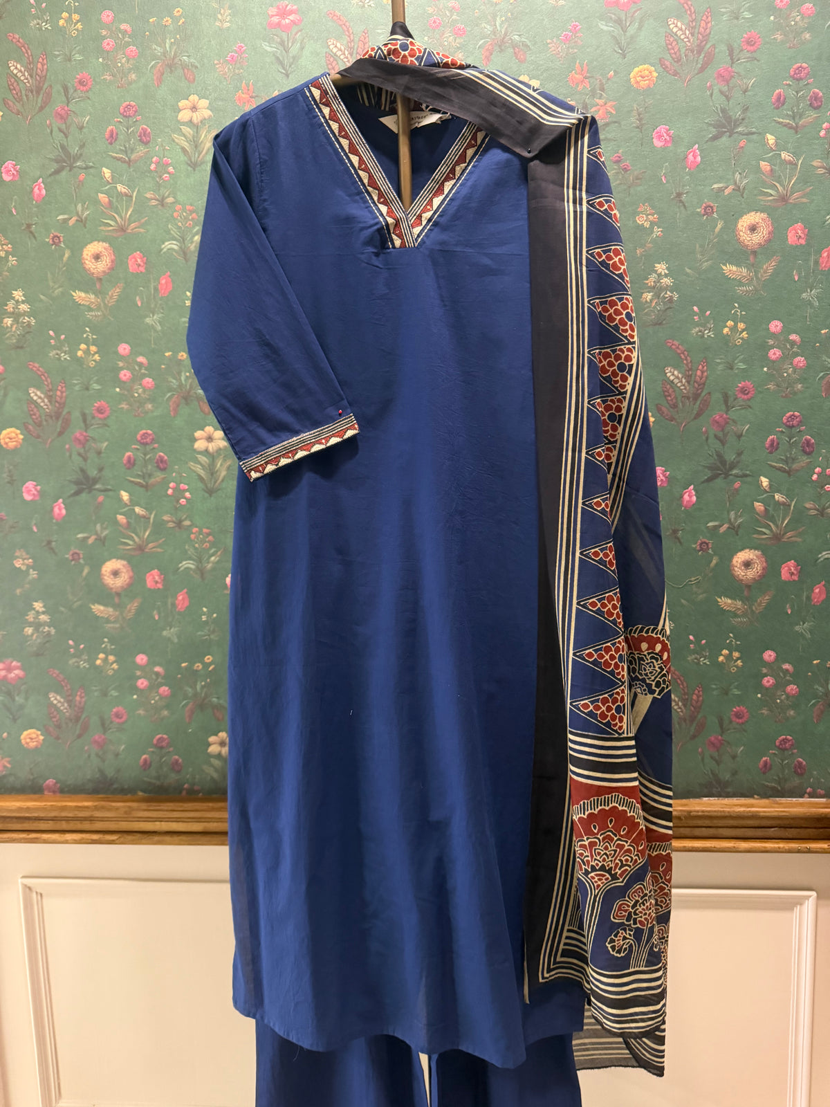 Indigo Blue Classic Cotton Suit Set | HER-682