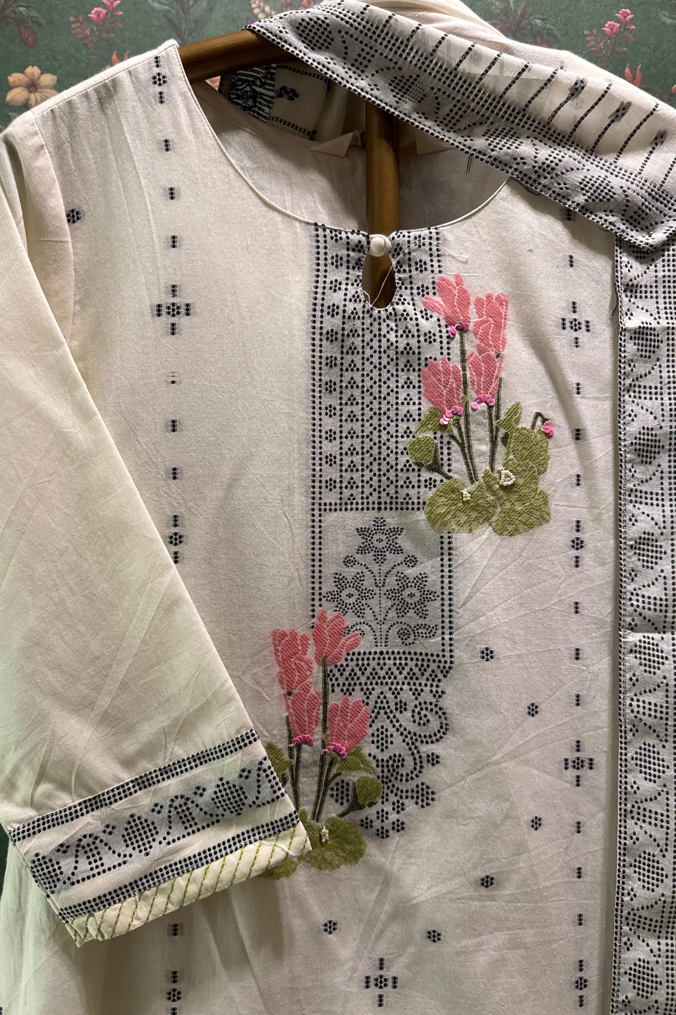 Inaaya Off-White Cotton Suit Set | HER-548