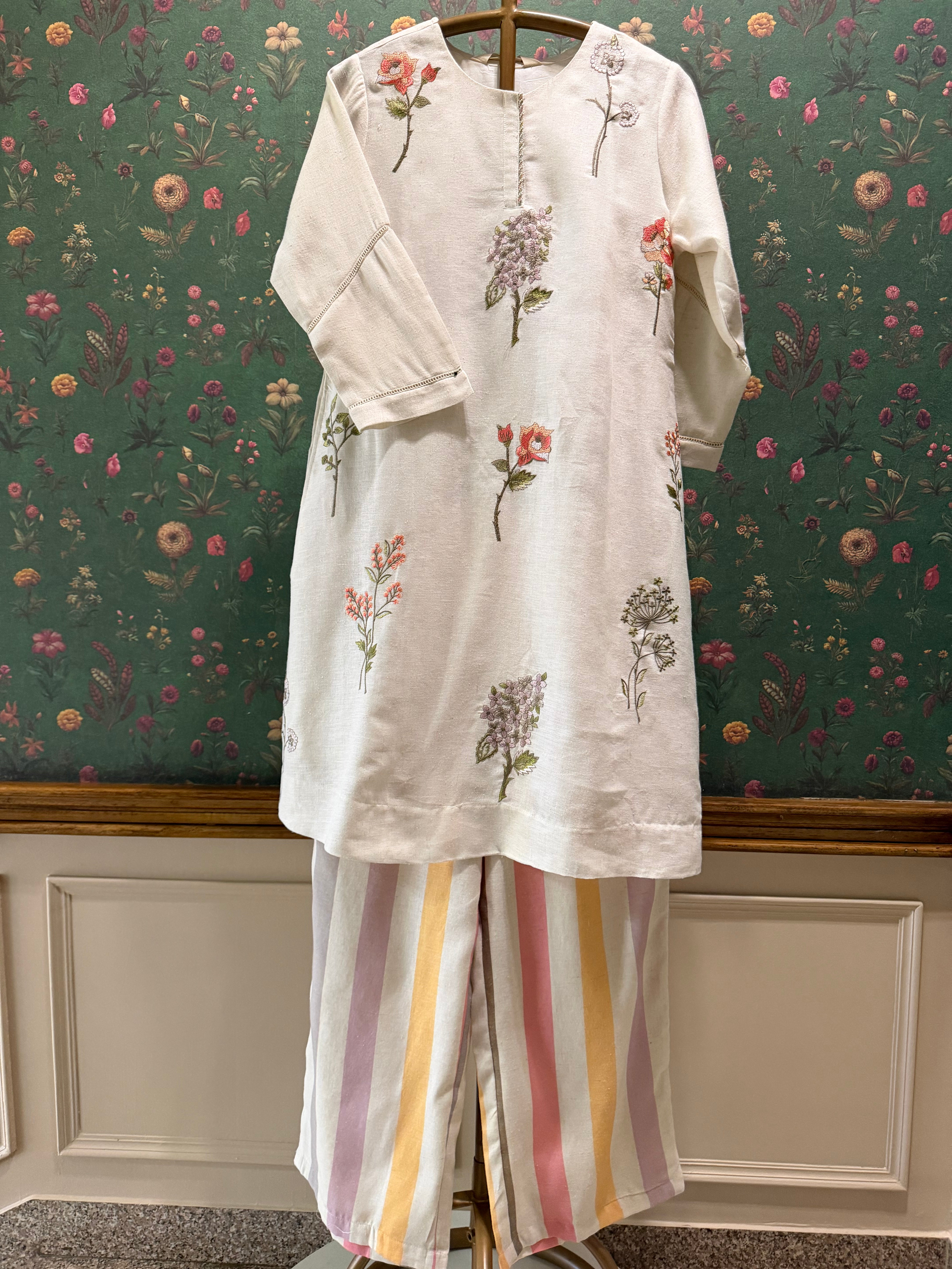 Ivory Botanical Embroidered A-Line Kurta Set | HER-630