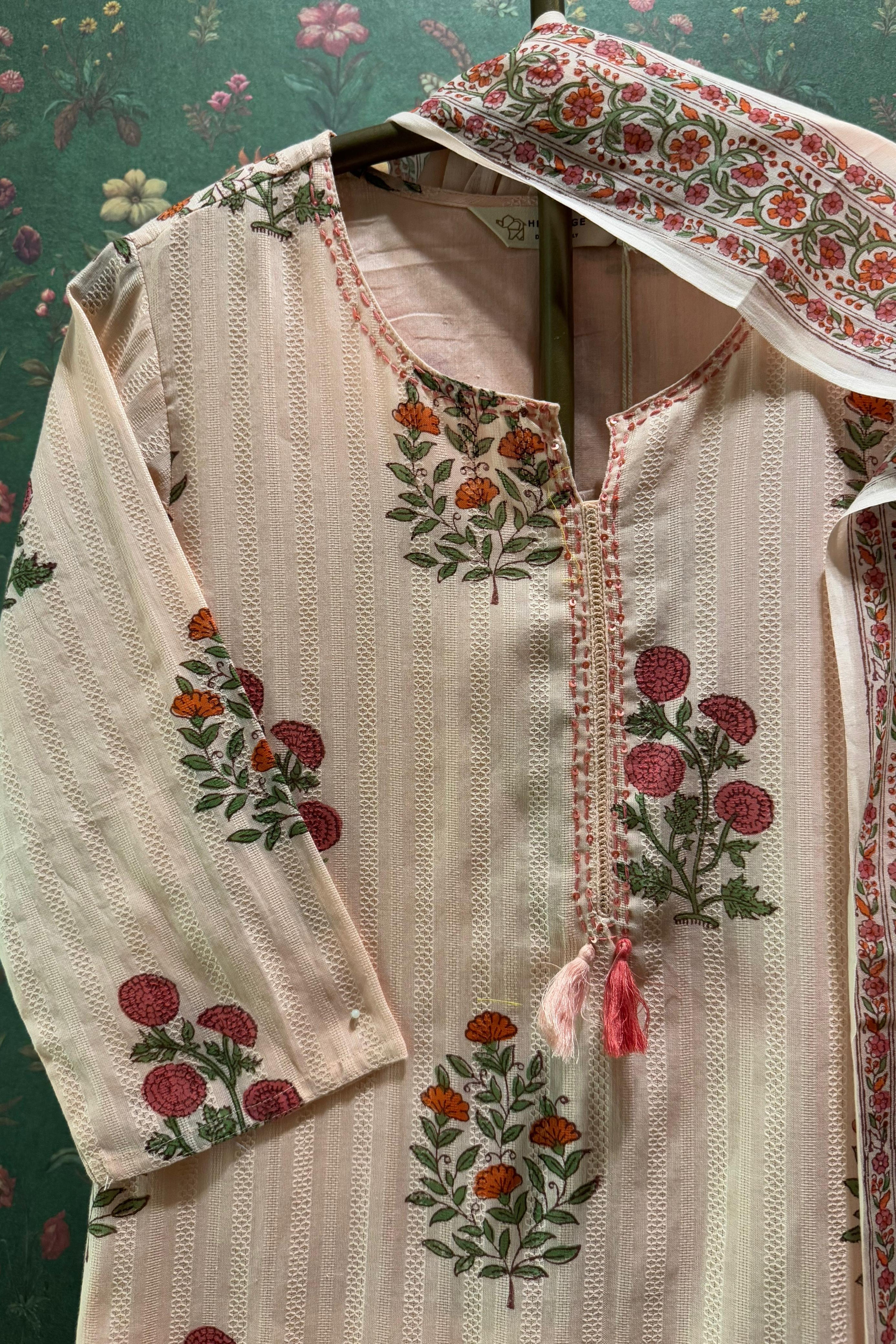 Ruhani Pink Blossom Cotton Suit Set