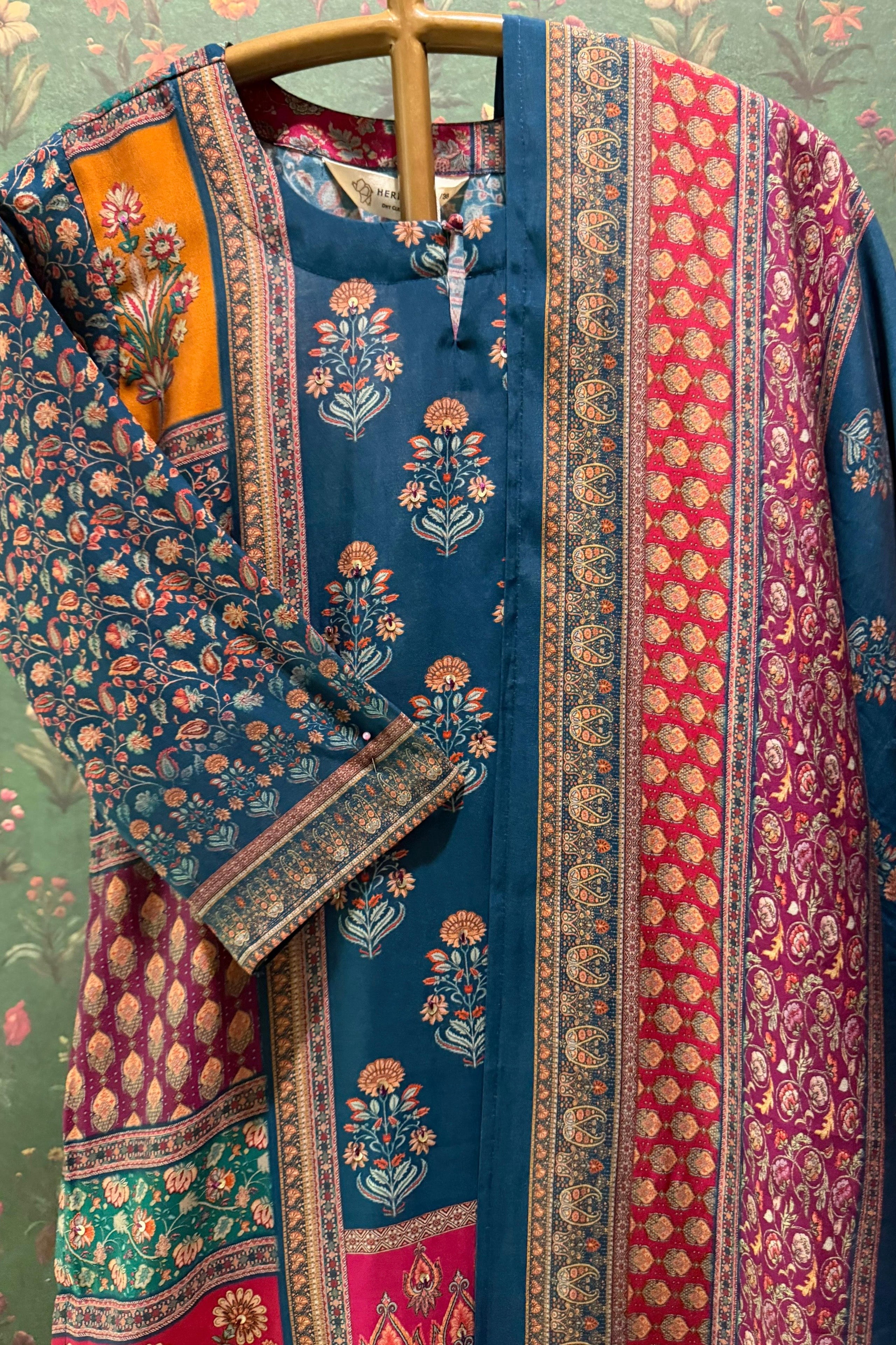 Gulshan Teal Mosaic Premium Suit Set | HER-572