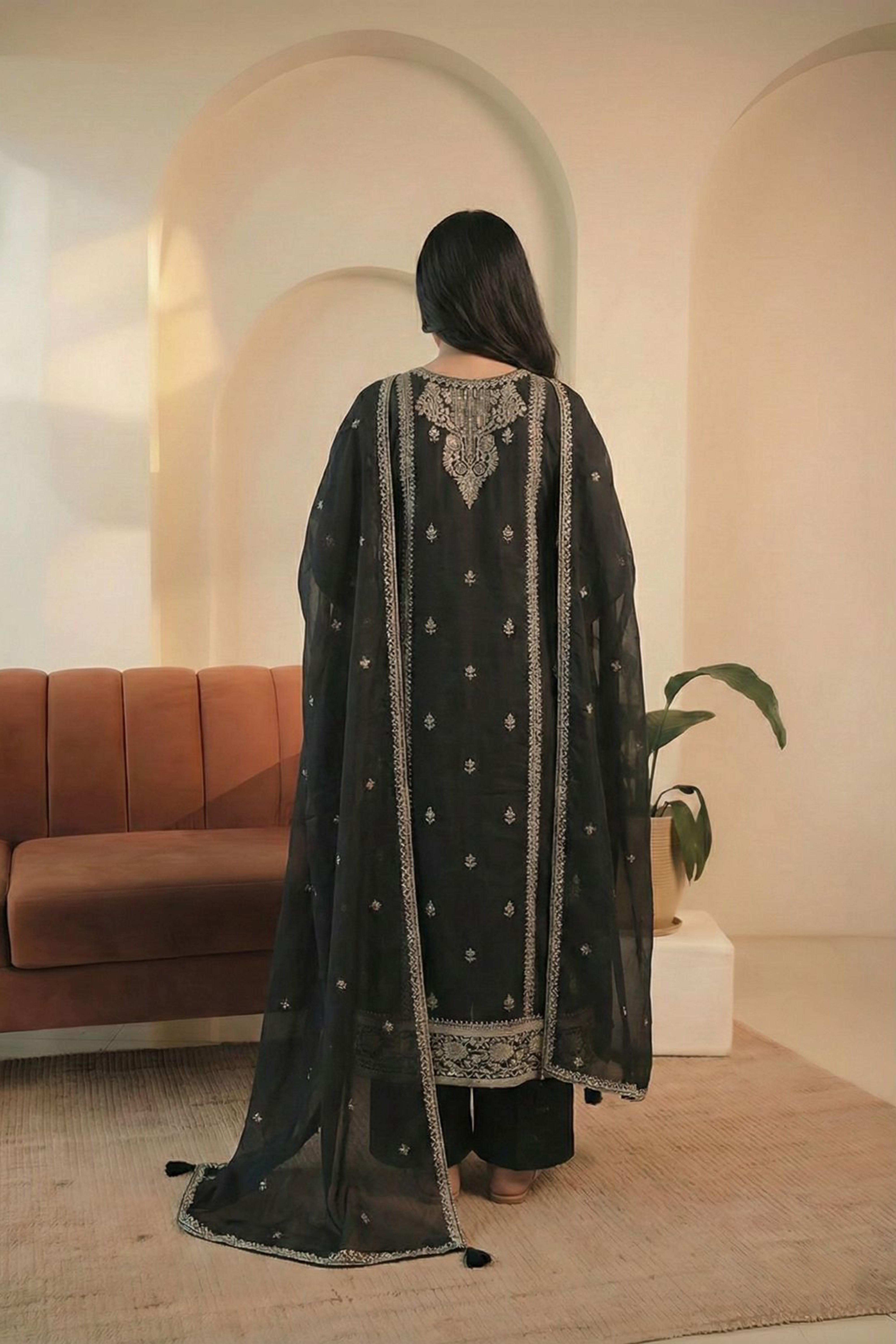 Black Handcrafted Embroidered Suit Set | HER-564
