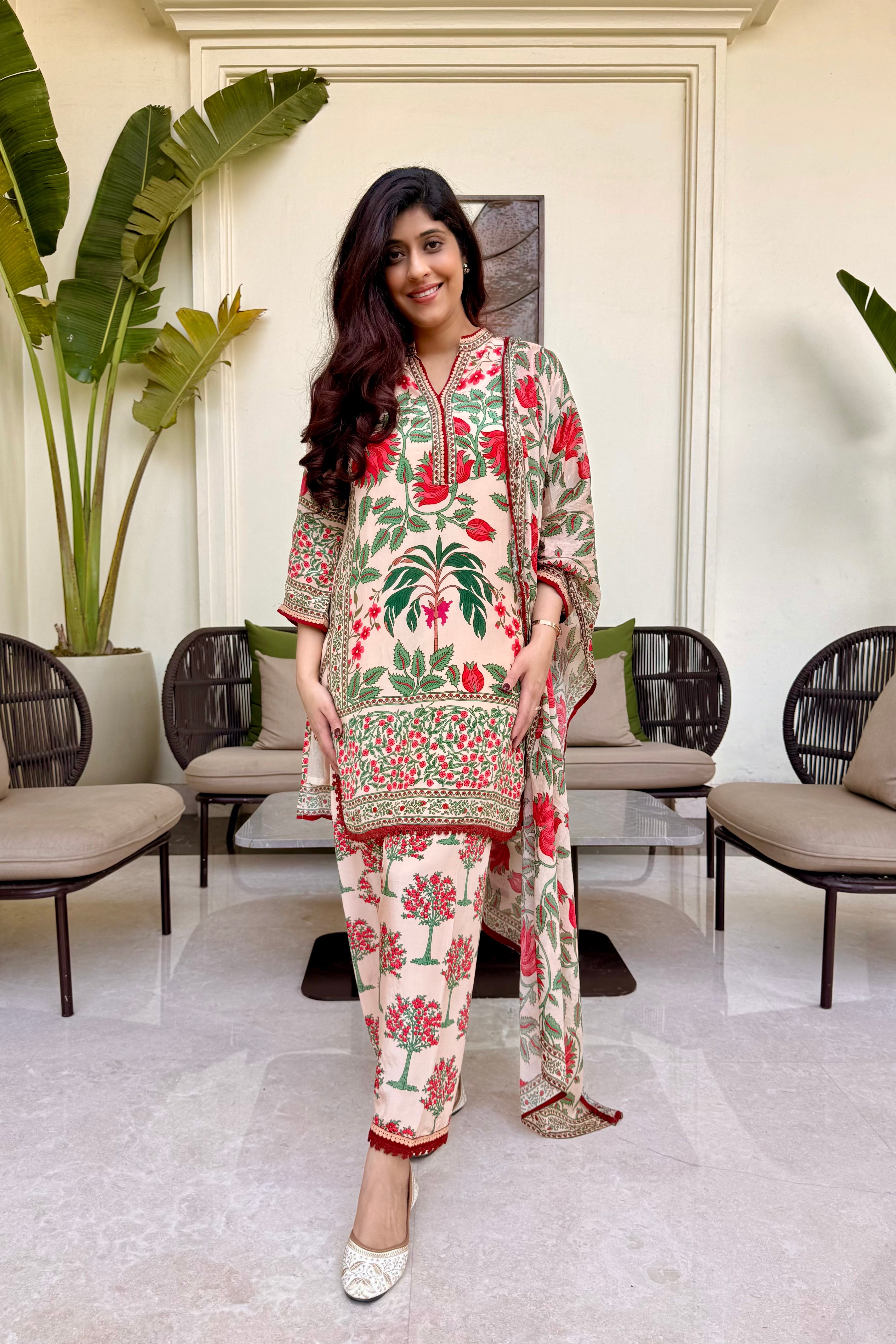 Peach Crimson Botanical Printed Suit Set | HER-613