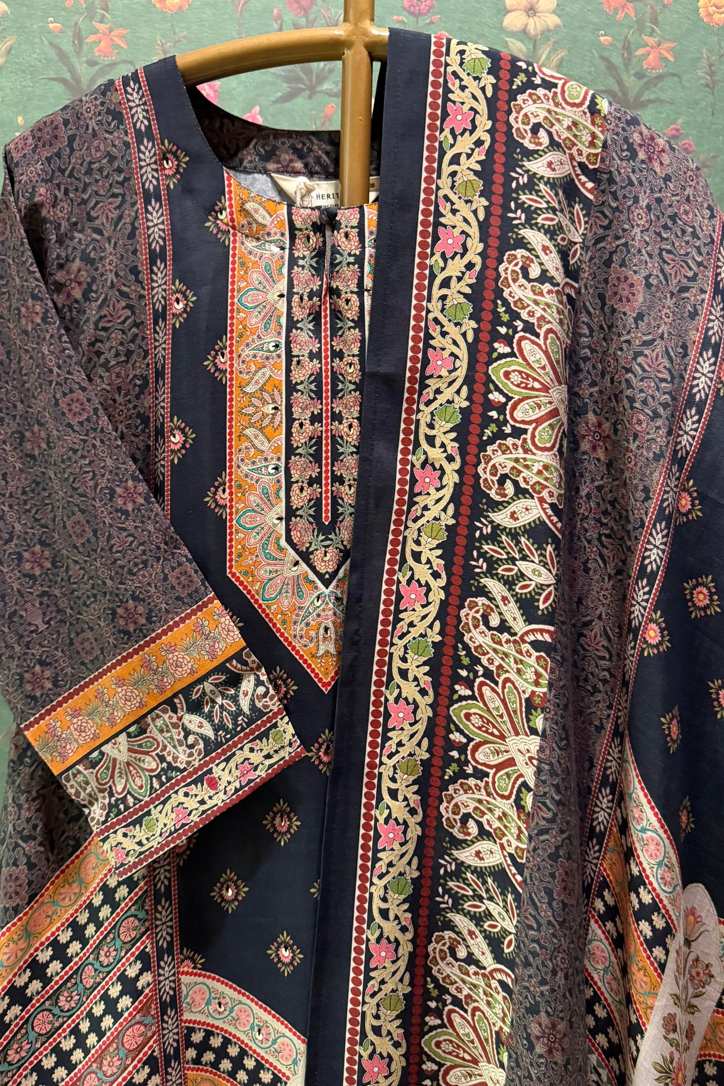 Black Kashmiri Mosaic Printed Suit Set | HER-570