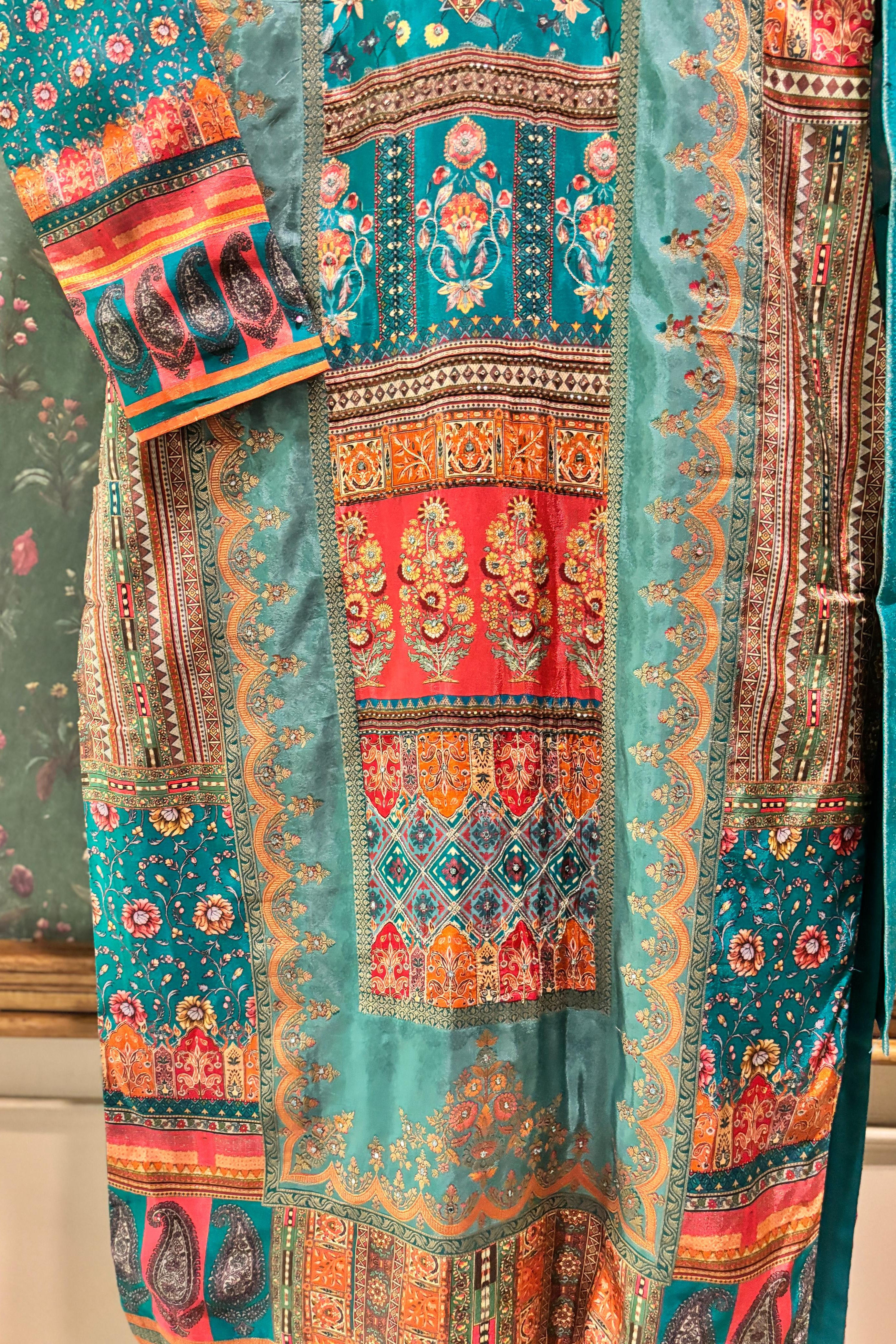 Emerald Green Dola Jacquard Suit Set | HER-482