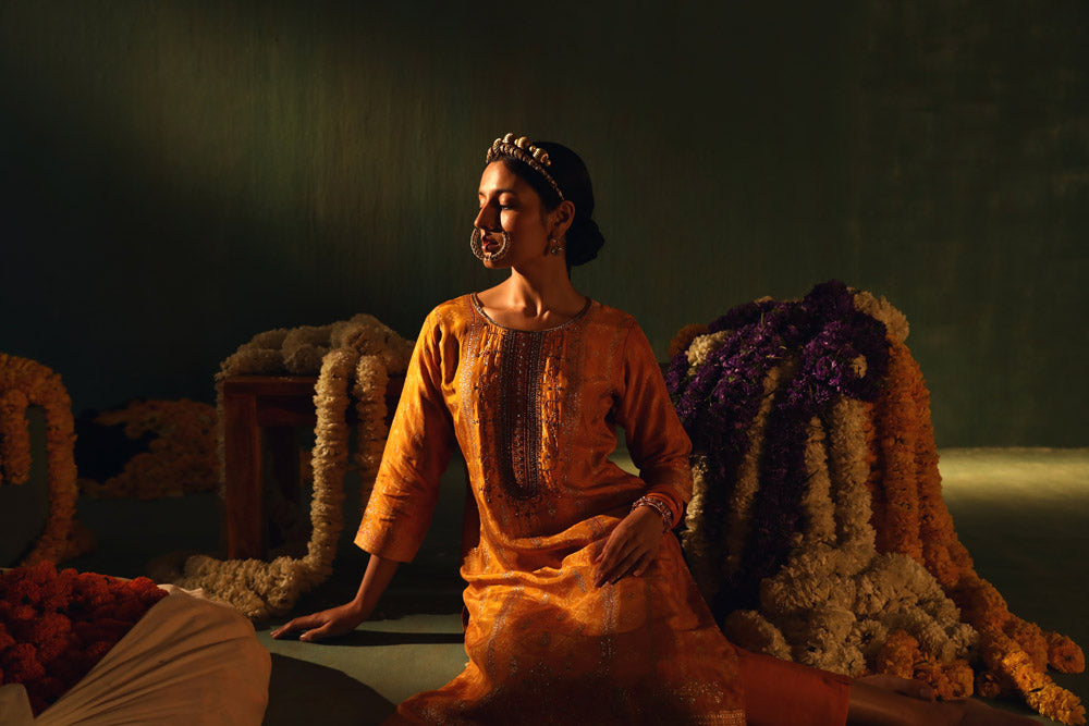 Yellow Dola Jacquard Straight Fit Suit Set | HER-336