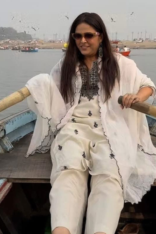 Off-White Jute Chanderi Suit Set | HER-195