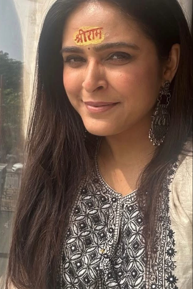 Off-White Jute Chanderi Suit Set | HER-195