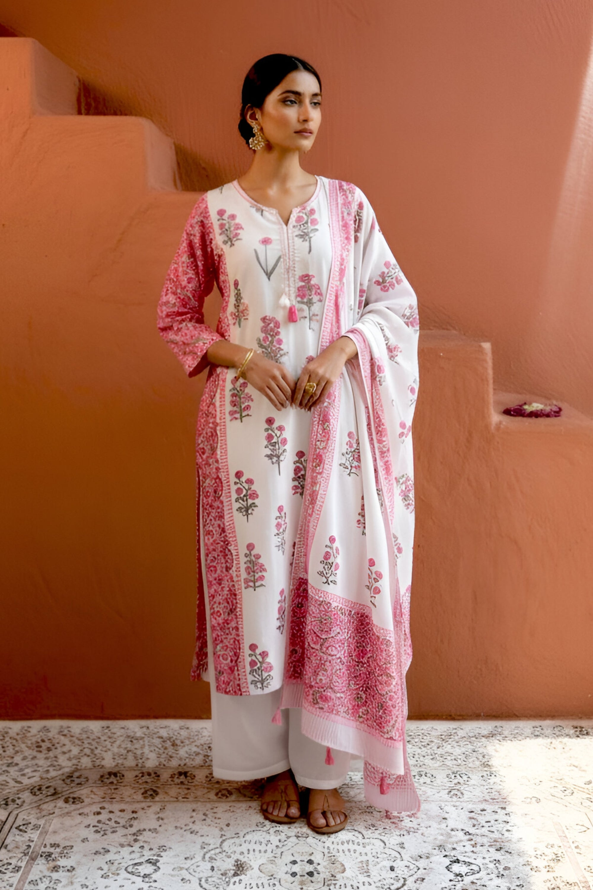 Rosé Vine Cotton Suit Set | HER-567