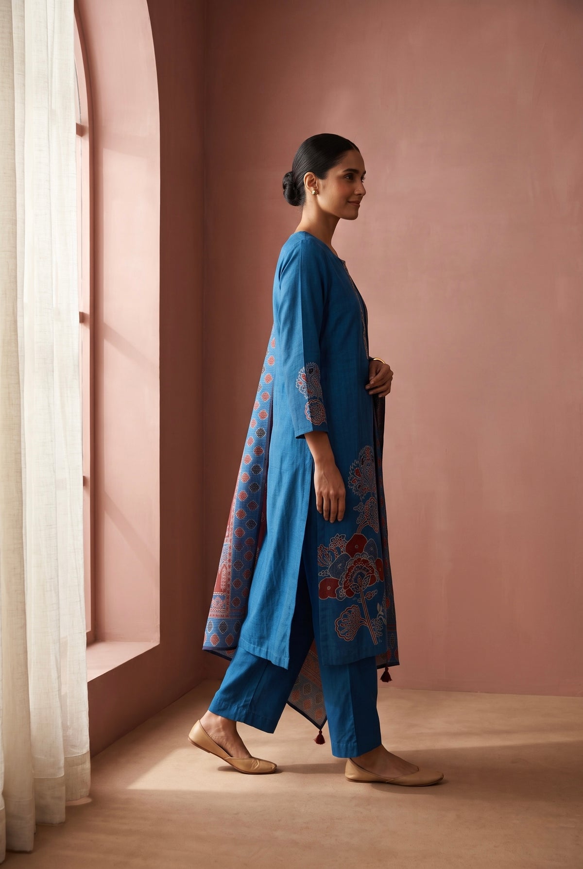 Blue Floral Printed Muslin Suit Set