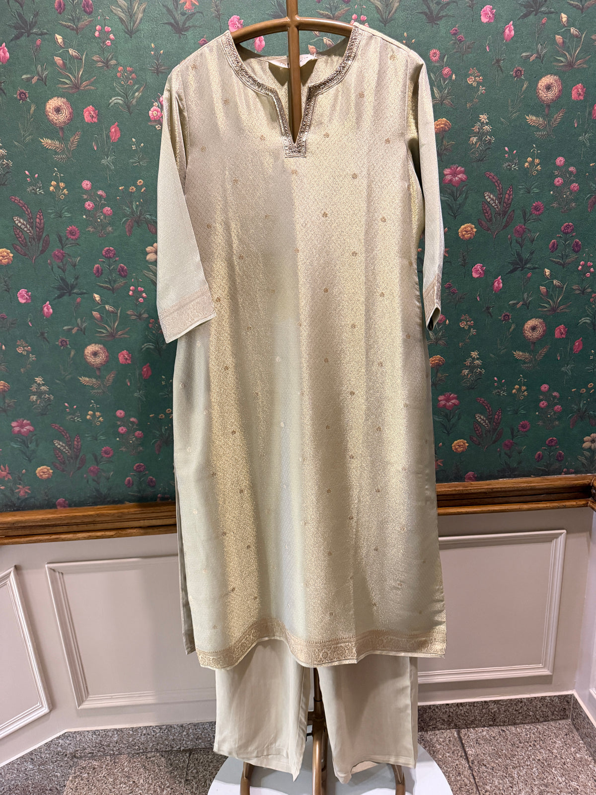 Champagne Gold Dola Silk Suit Set