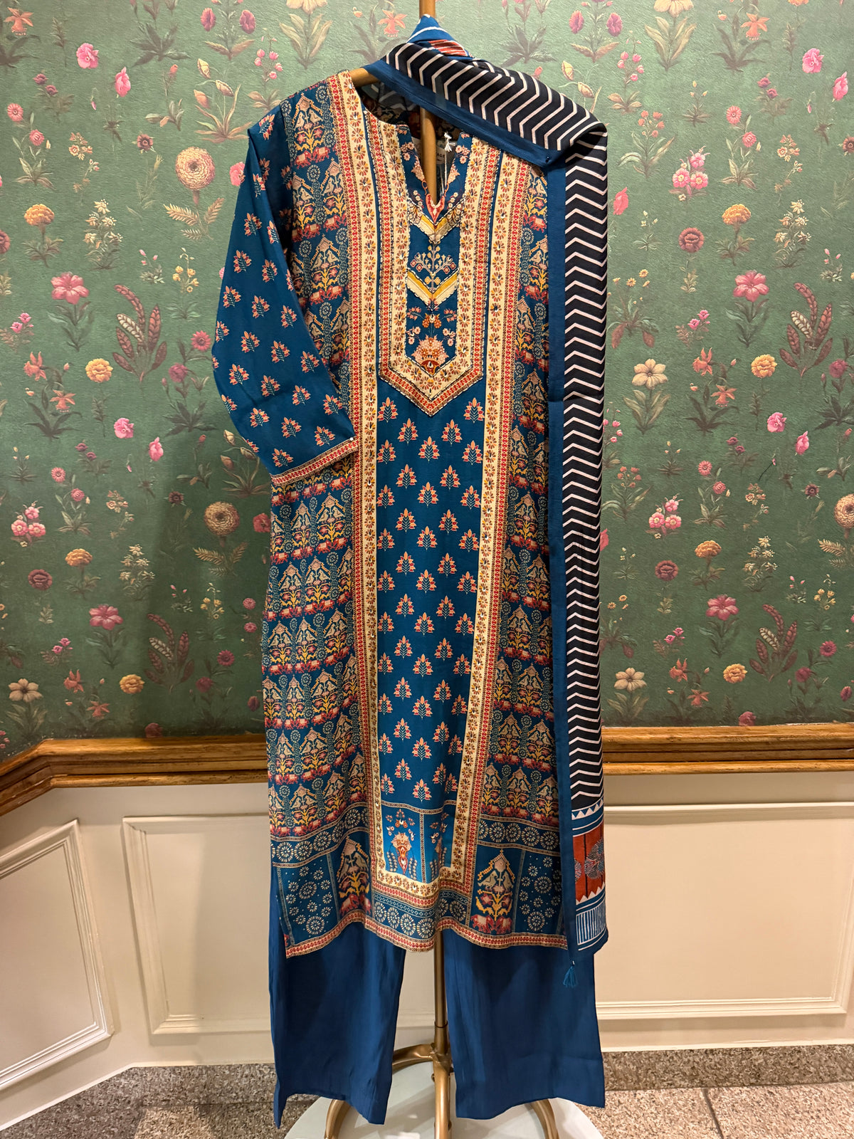 Teal Blue Printed Muslin Suit Set