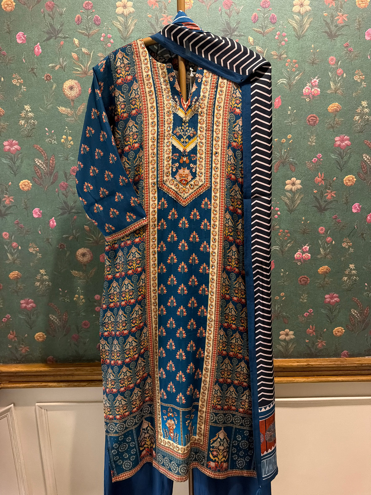Teal Blue Printed Muslin Suit Set