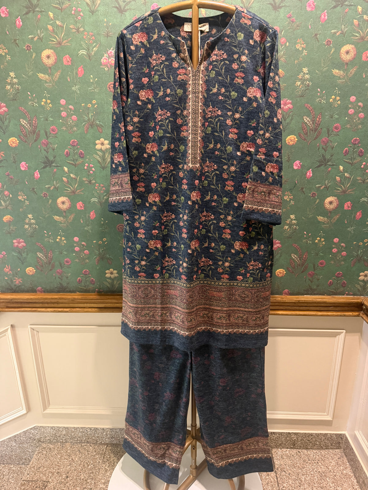 Navy Blue Floral Woollen Kurta/Co-ord Set