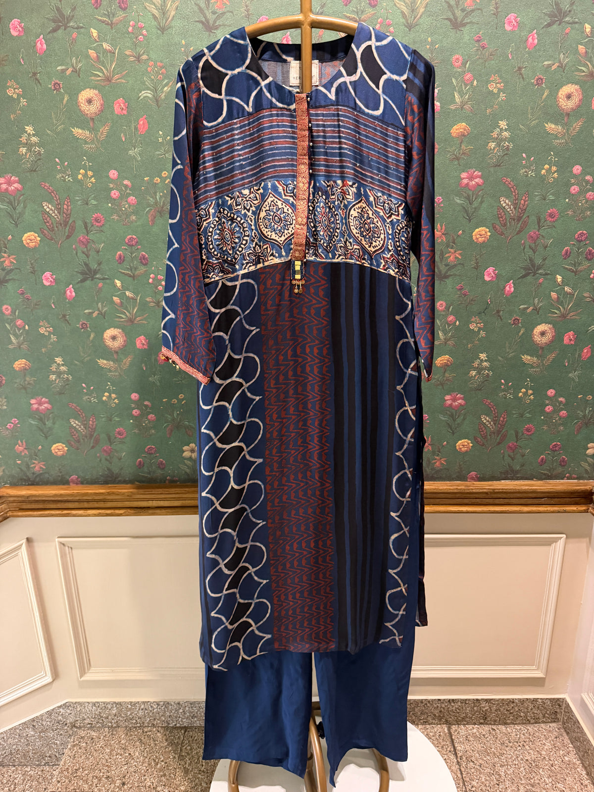 Blue Gajji Silk Printed Luxe Kurta Set