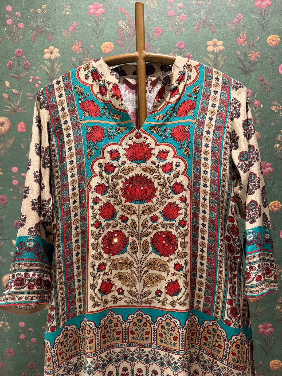 Beige Floral Printed Muslin Luxe Kurta/Co-ord Set