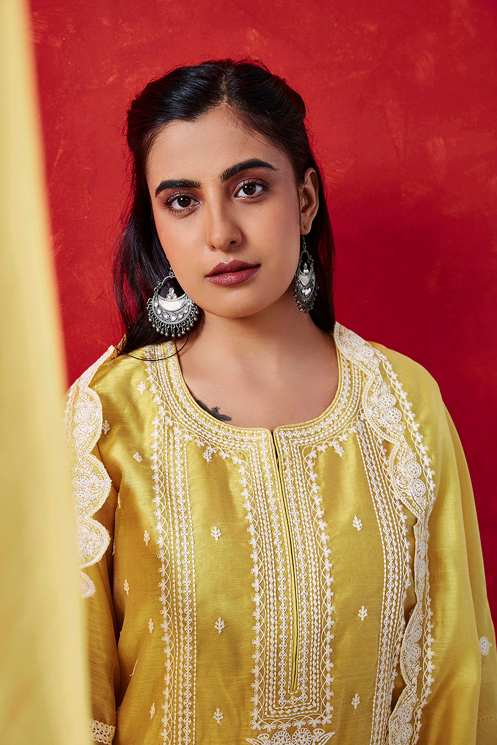Zariya Yellow Embroidered Chanderi Suit Set | HER-388