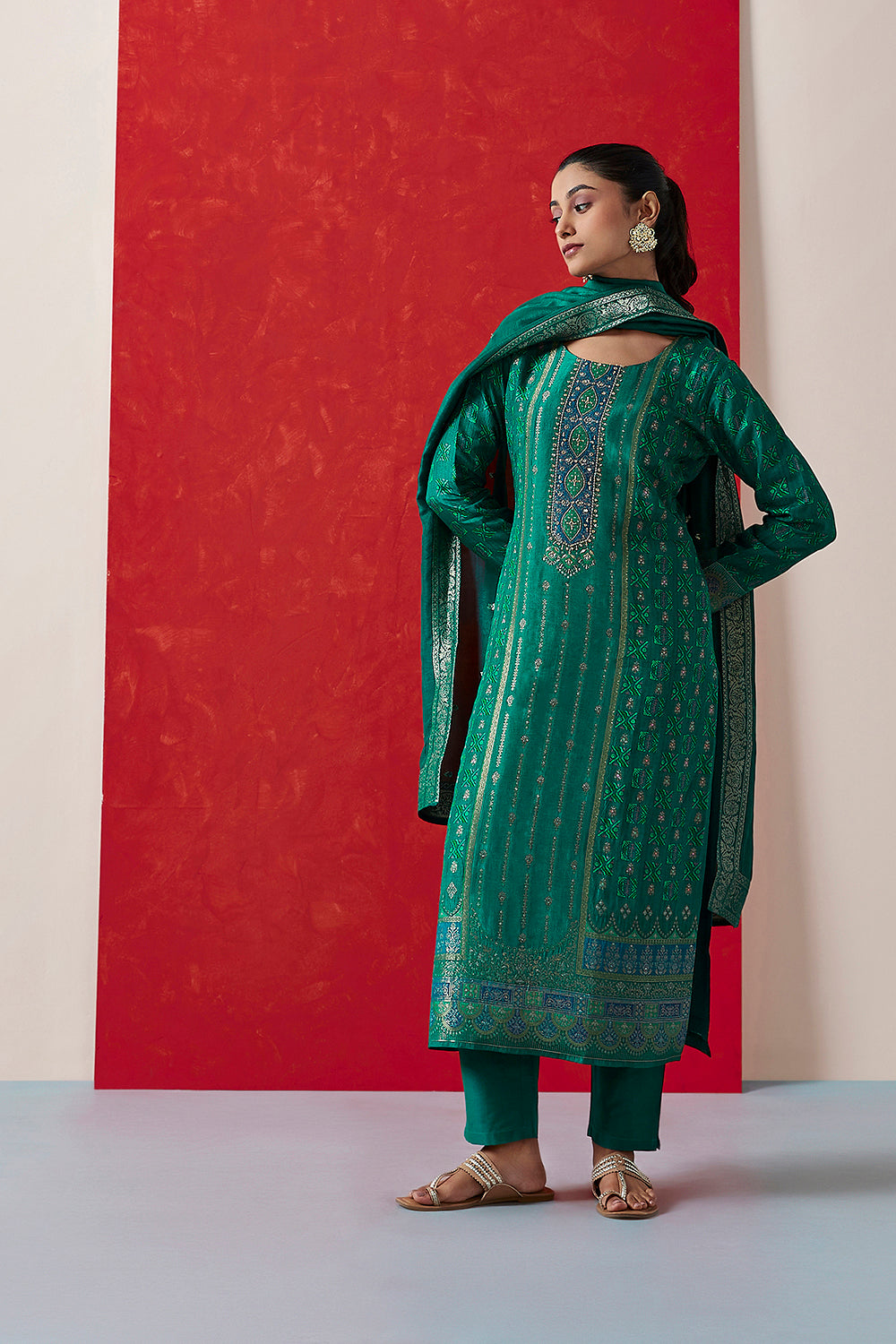 Green Dola Jacquard Suit Set | HER-417