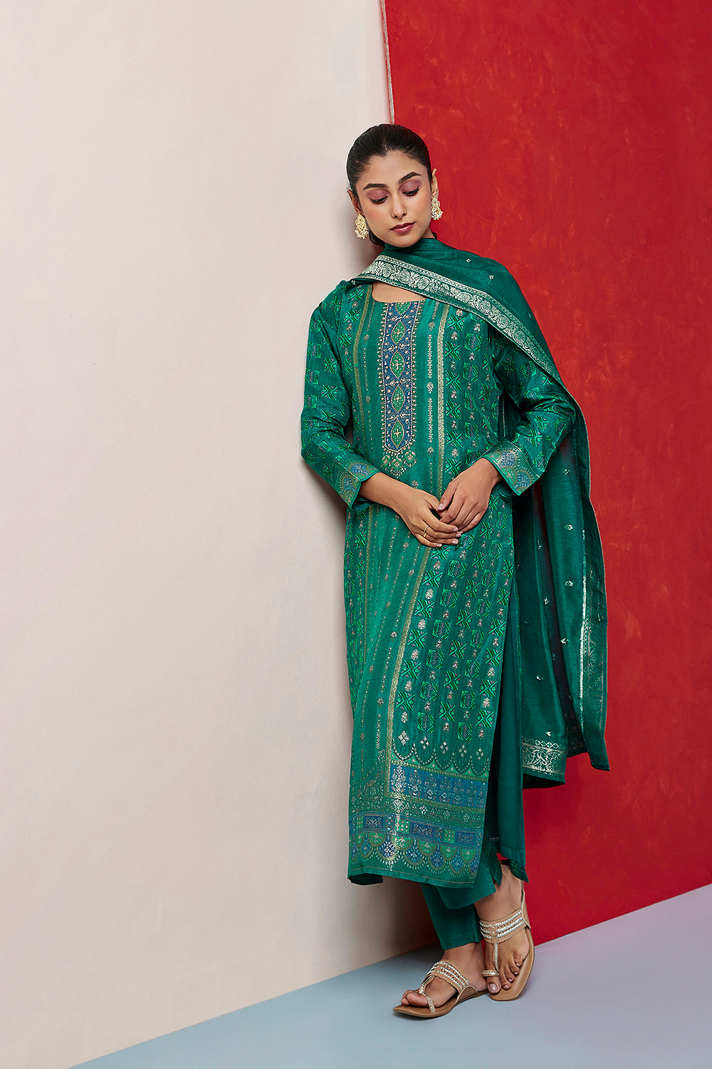 Green Dola Jacquard Suit Set | HER-417