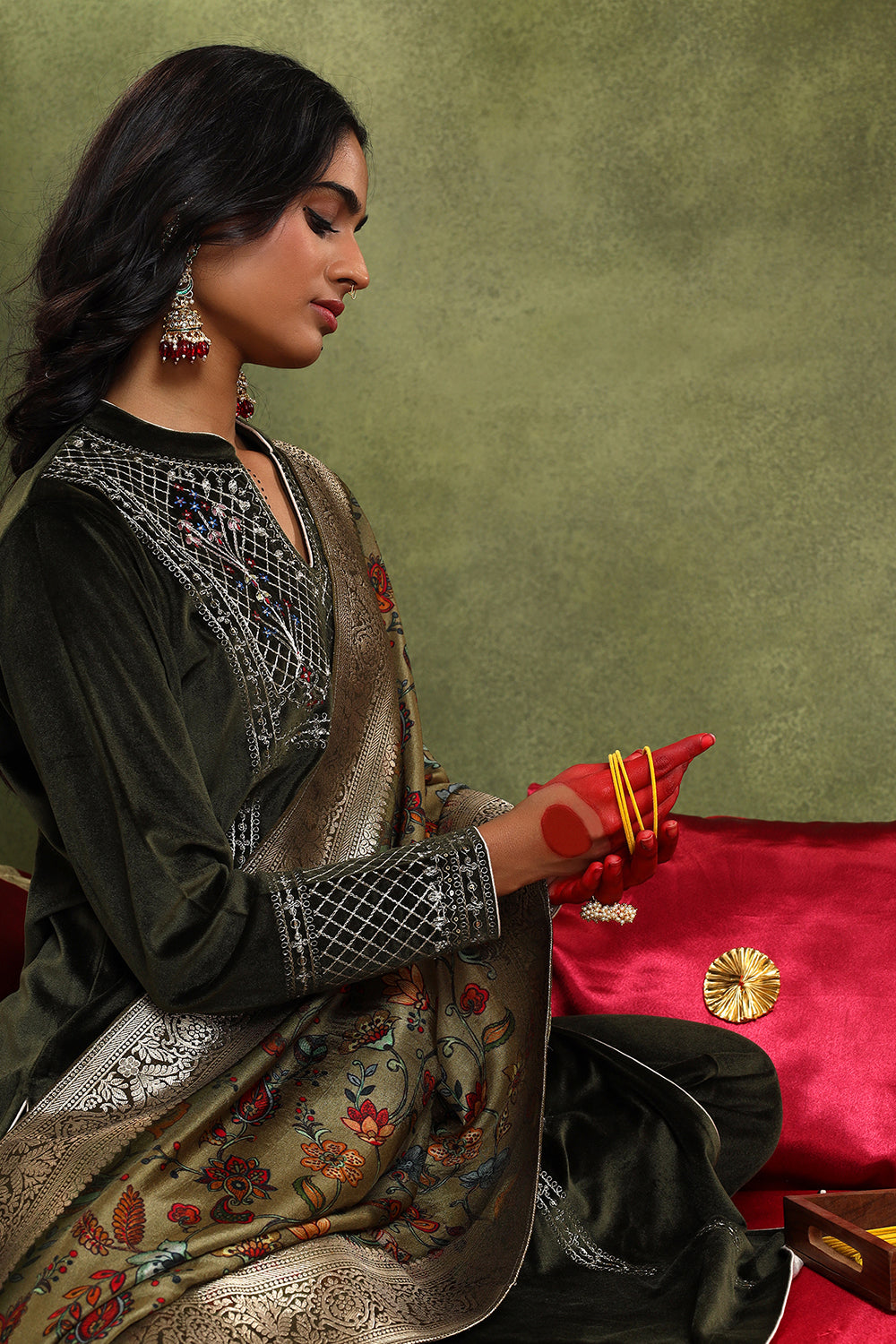 Olive Velvet Suit Set | HER-442