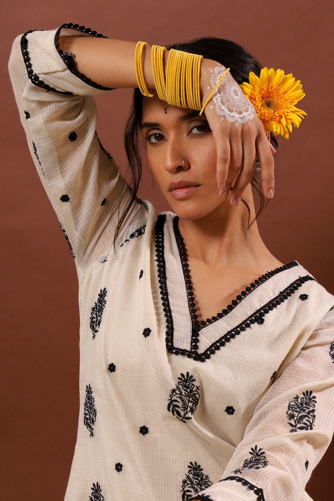 Zehra Off-White Kota Doria Suit Set | HER-502