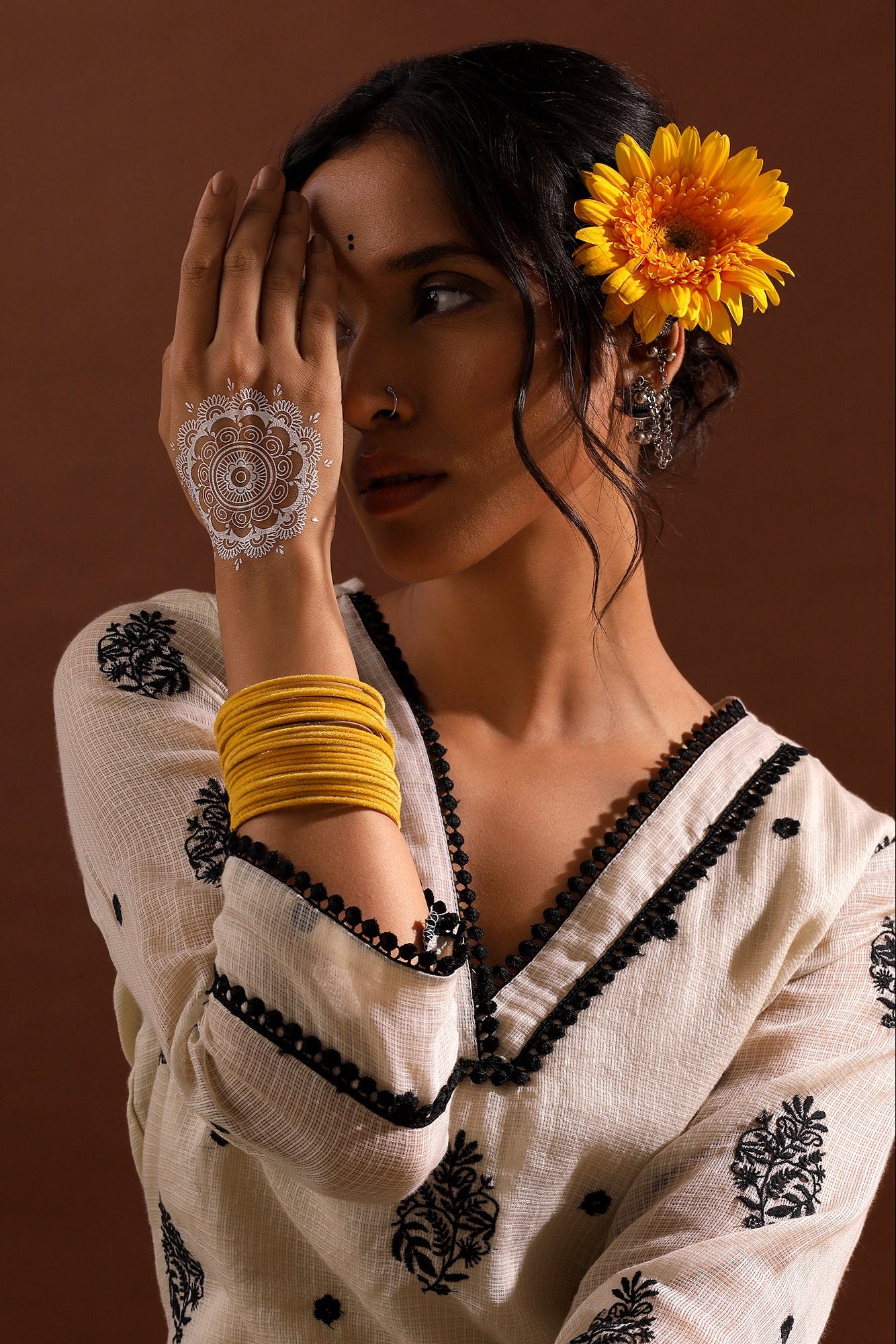 Zehra Off-White Kota Doria Suit Set | HER-502