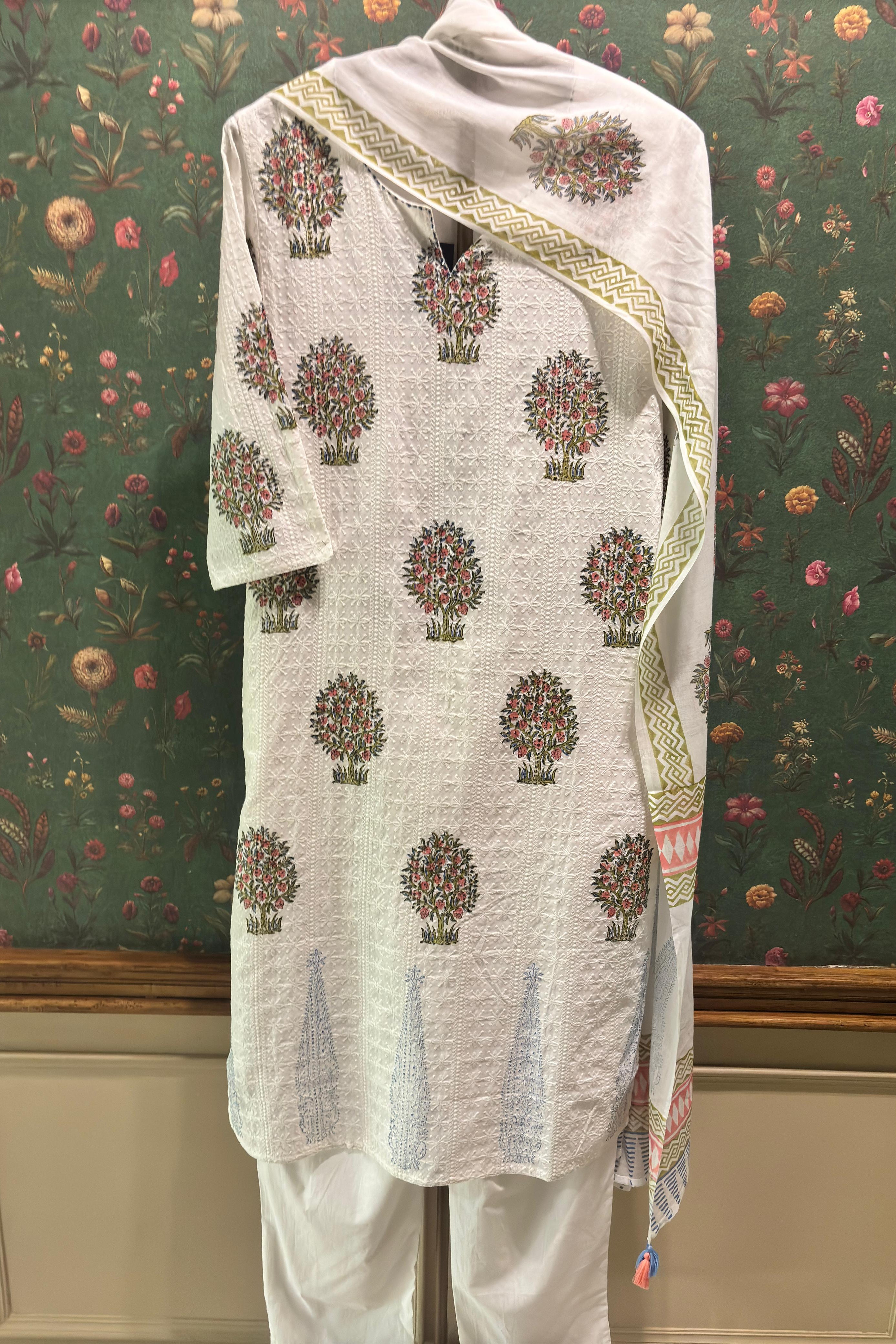 White Straight Fit Cotton Suit Set (With Pants and Dupatta)