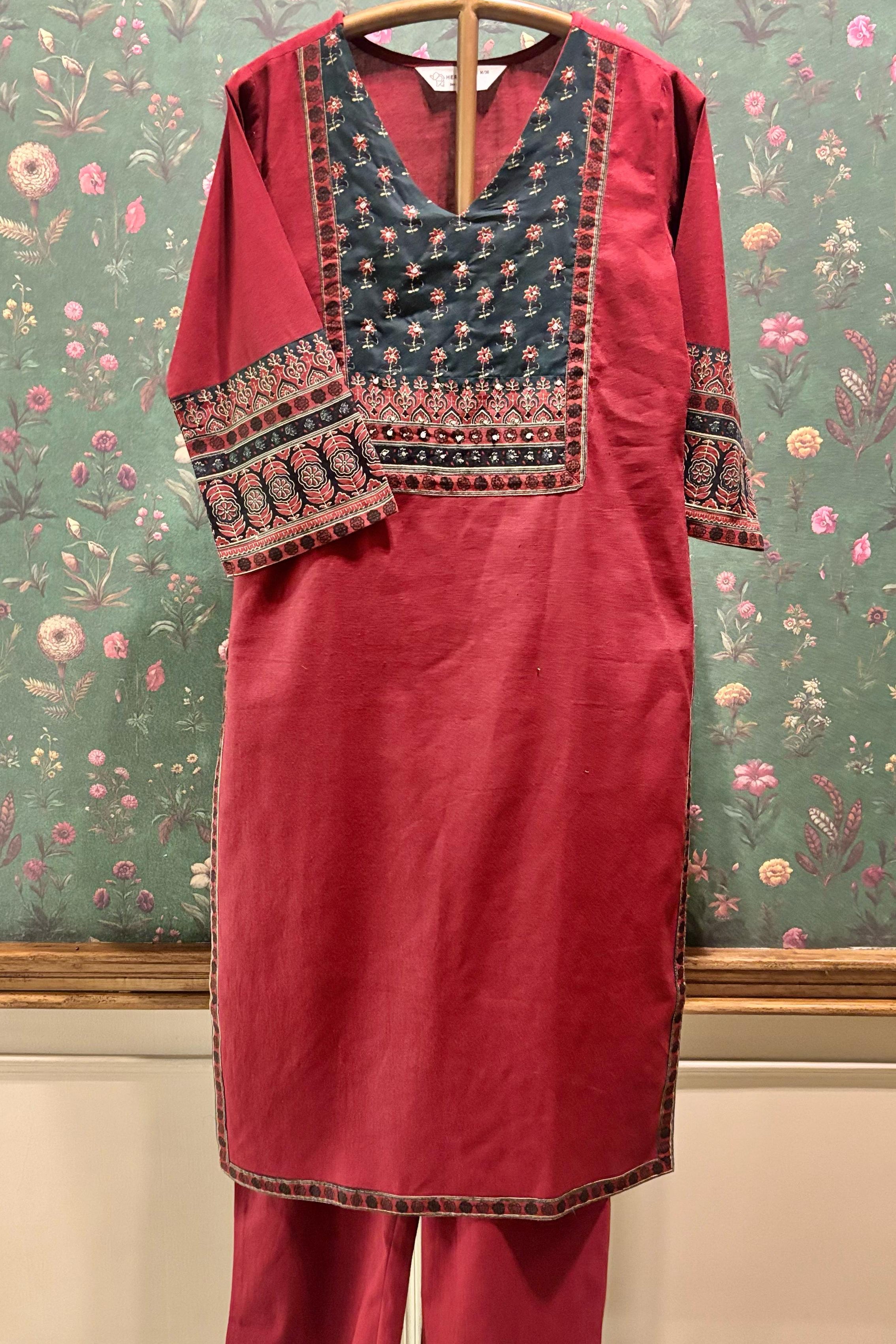 Maroon Straight Fit Cotton Kurta Set | HER-496