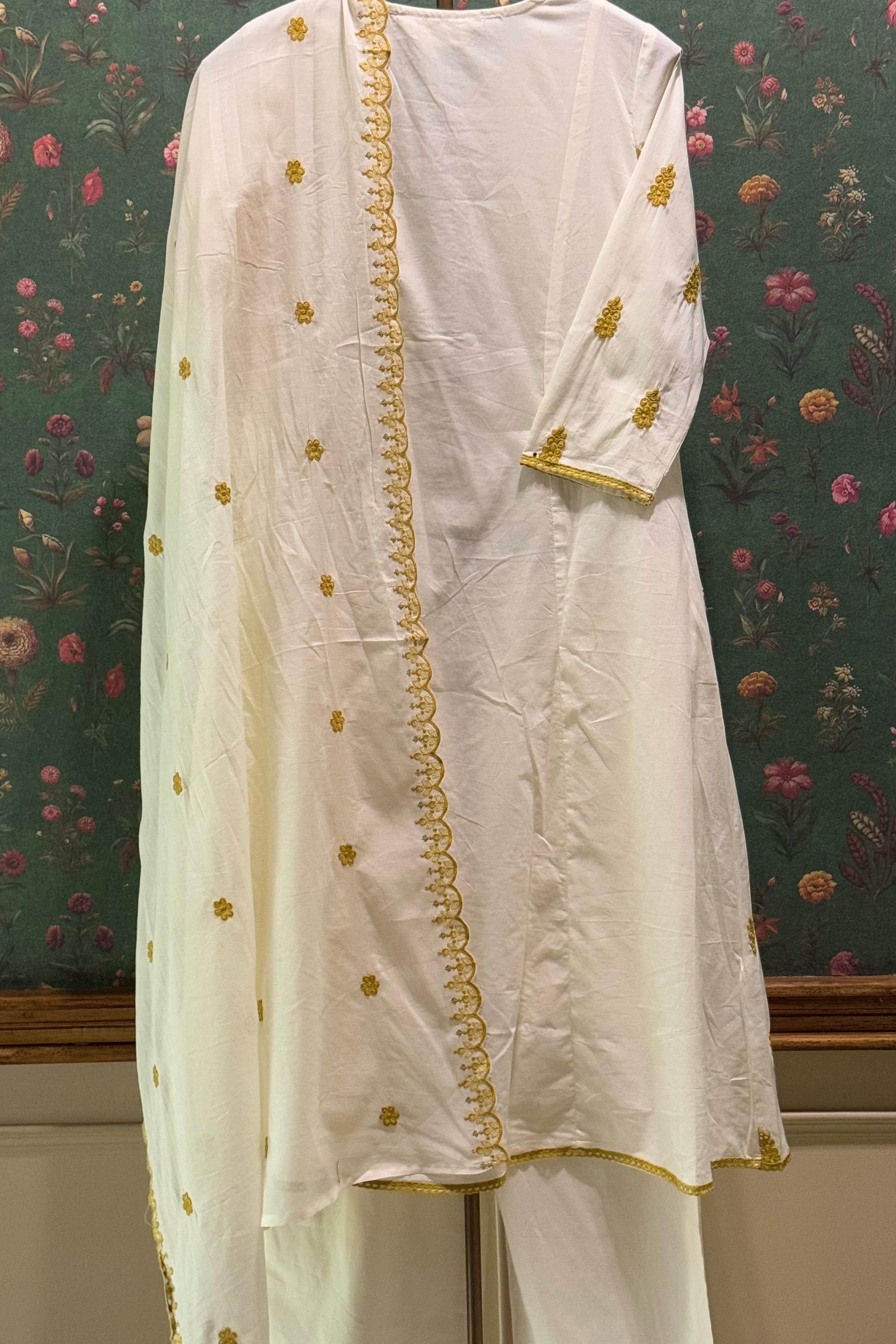 Ivory Cotton Charm Suit Se, Yellow | HER-514