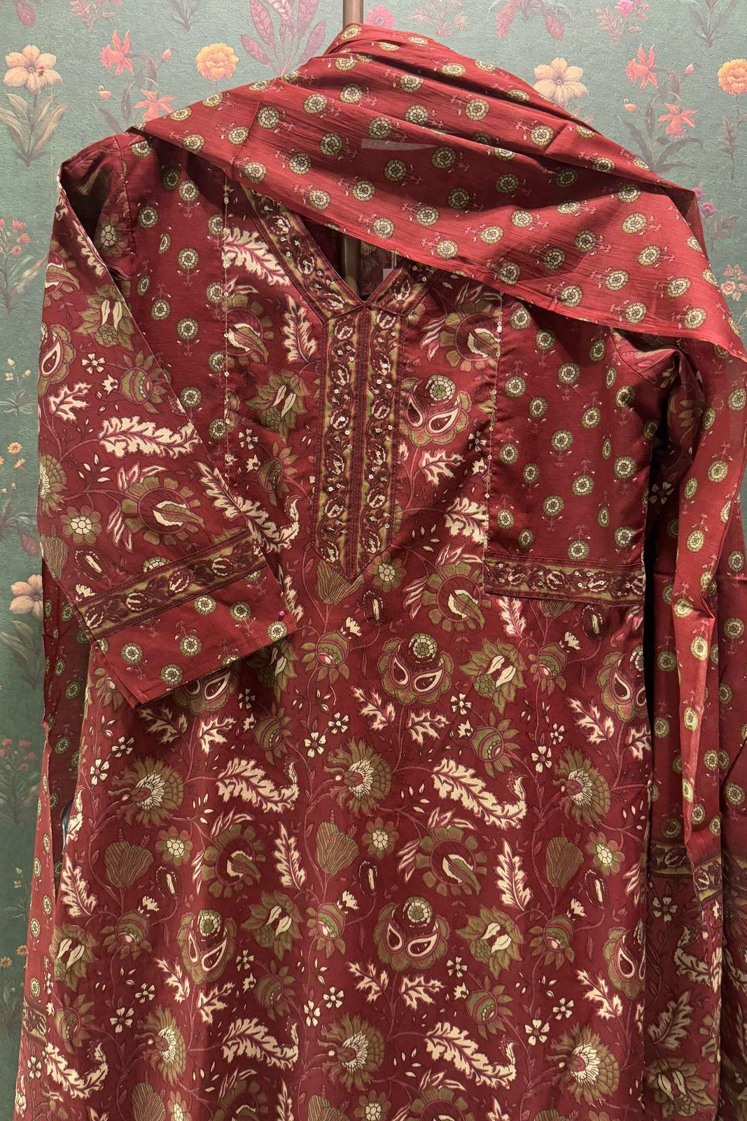 Maroon Floral Cotton Suit Set | HER-523