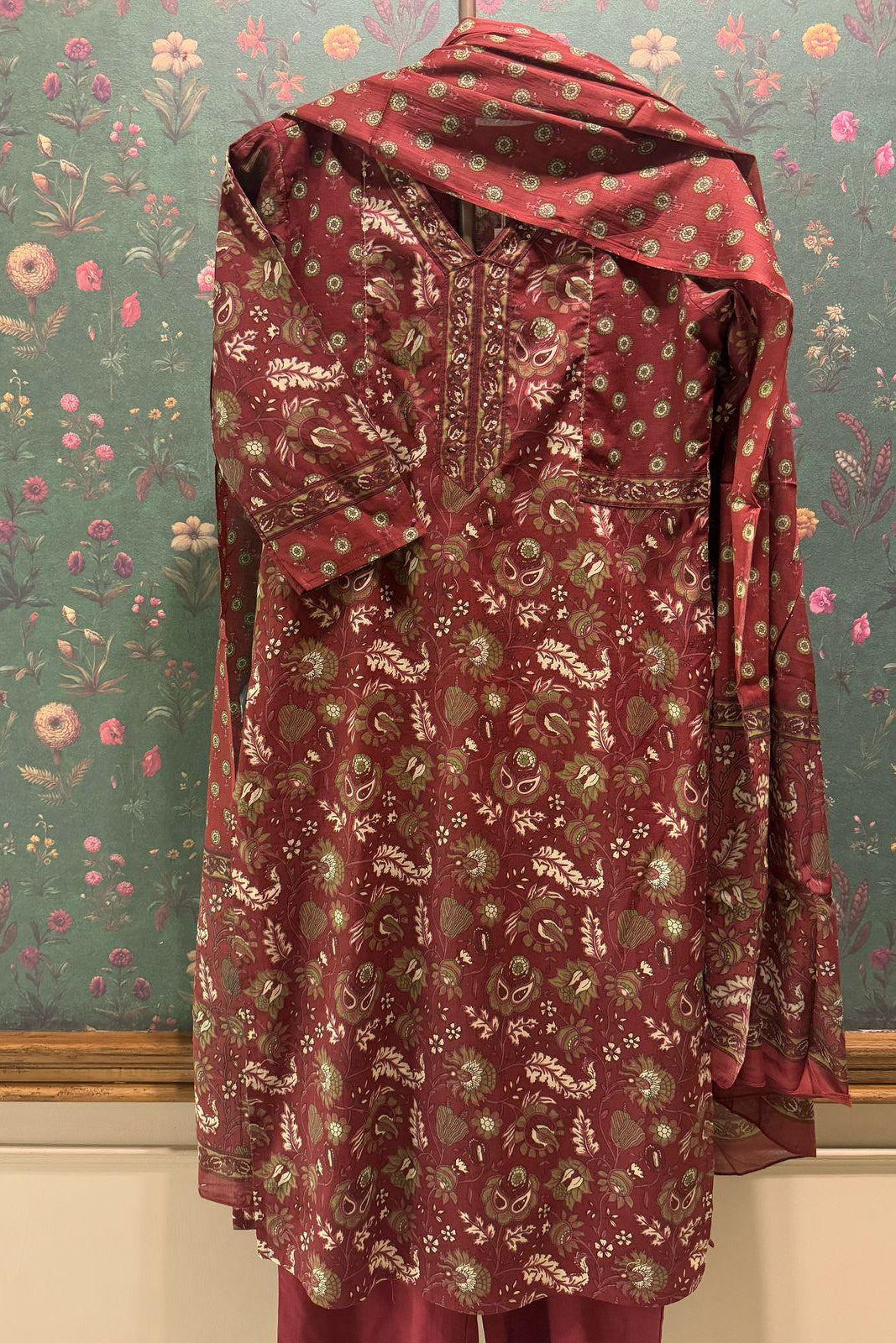 Maroon Floral Cotton Suit Set | HER-523