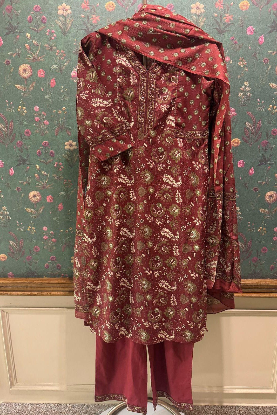 Maroon Floral Cotton Suit Set | HER-523