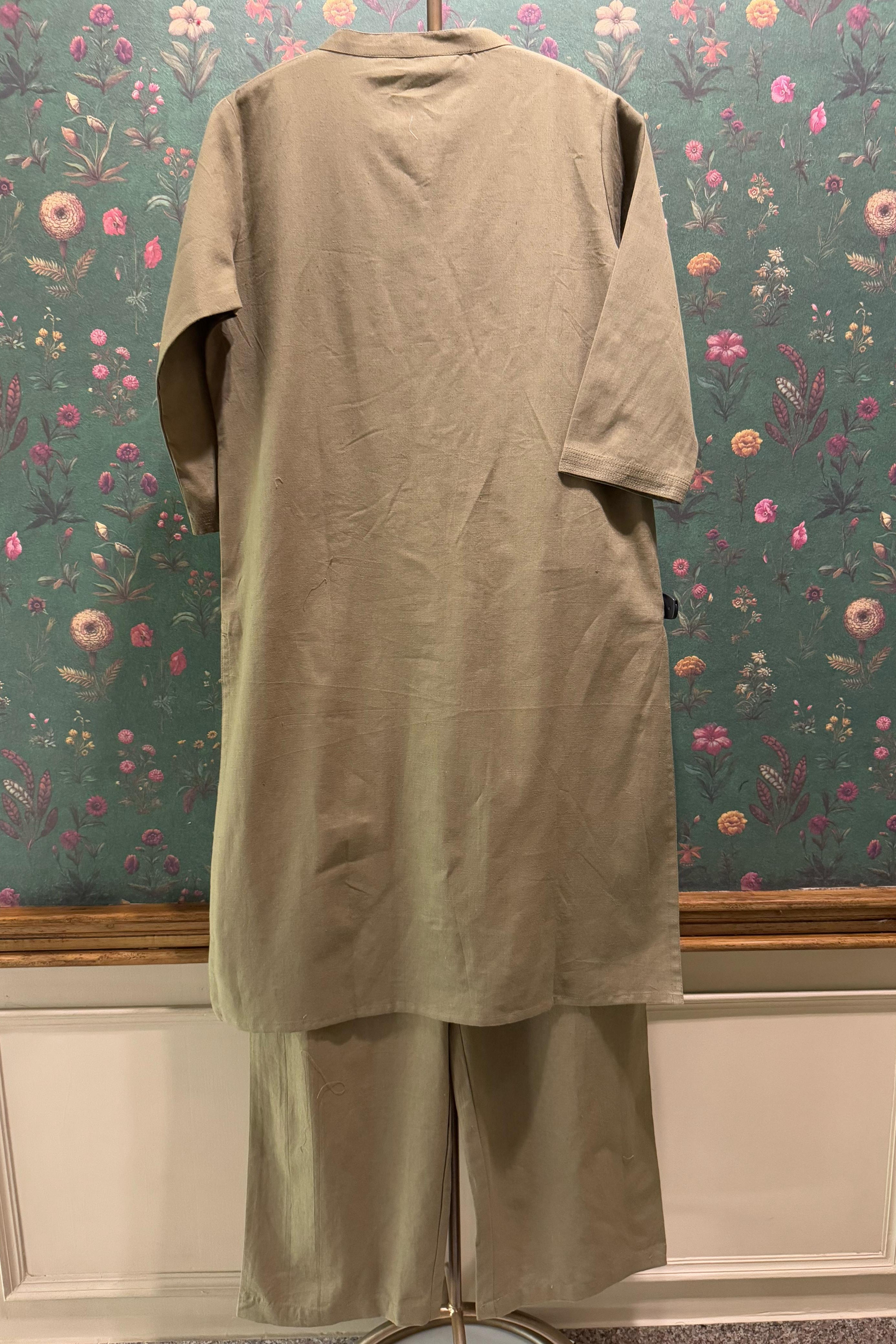 Forest Green Minimal Kurta/Co-ord Set | HER-527