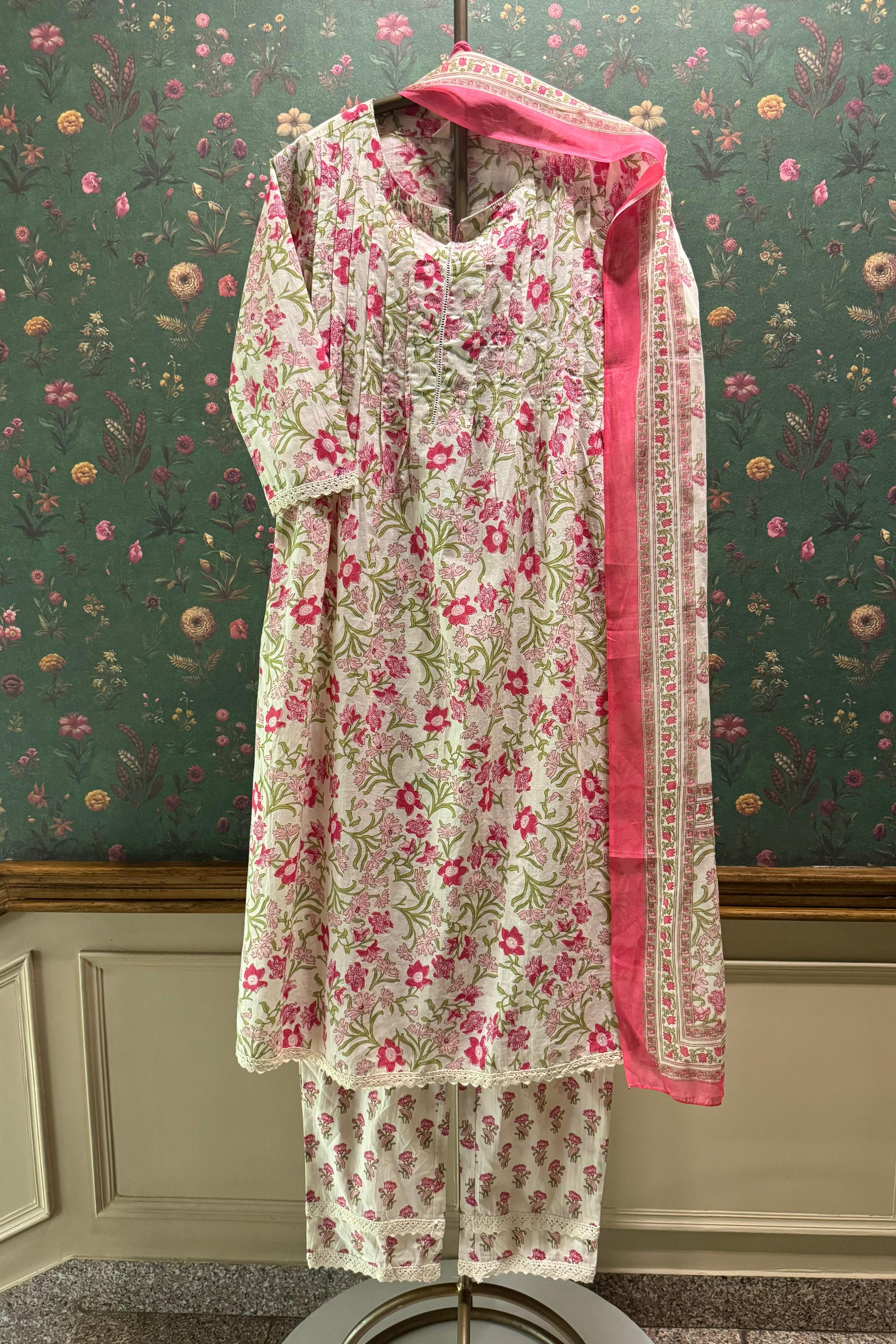 Phoolwari Pintuck Cotton Suit Set