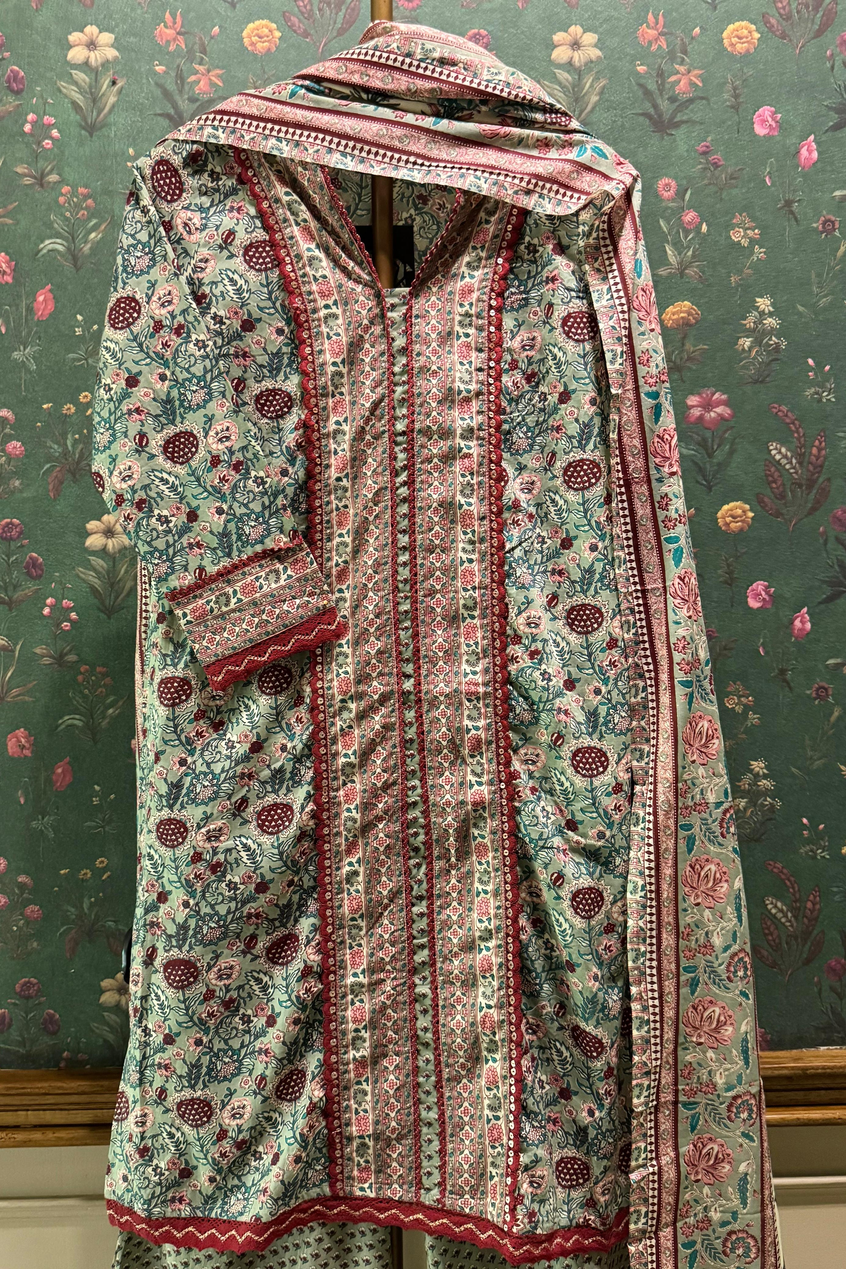 Vintage Bloom Printed Suit Set